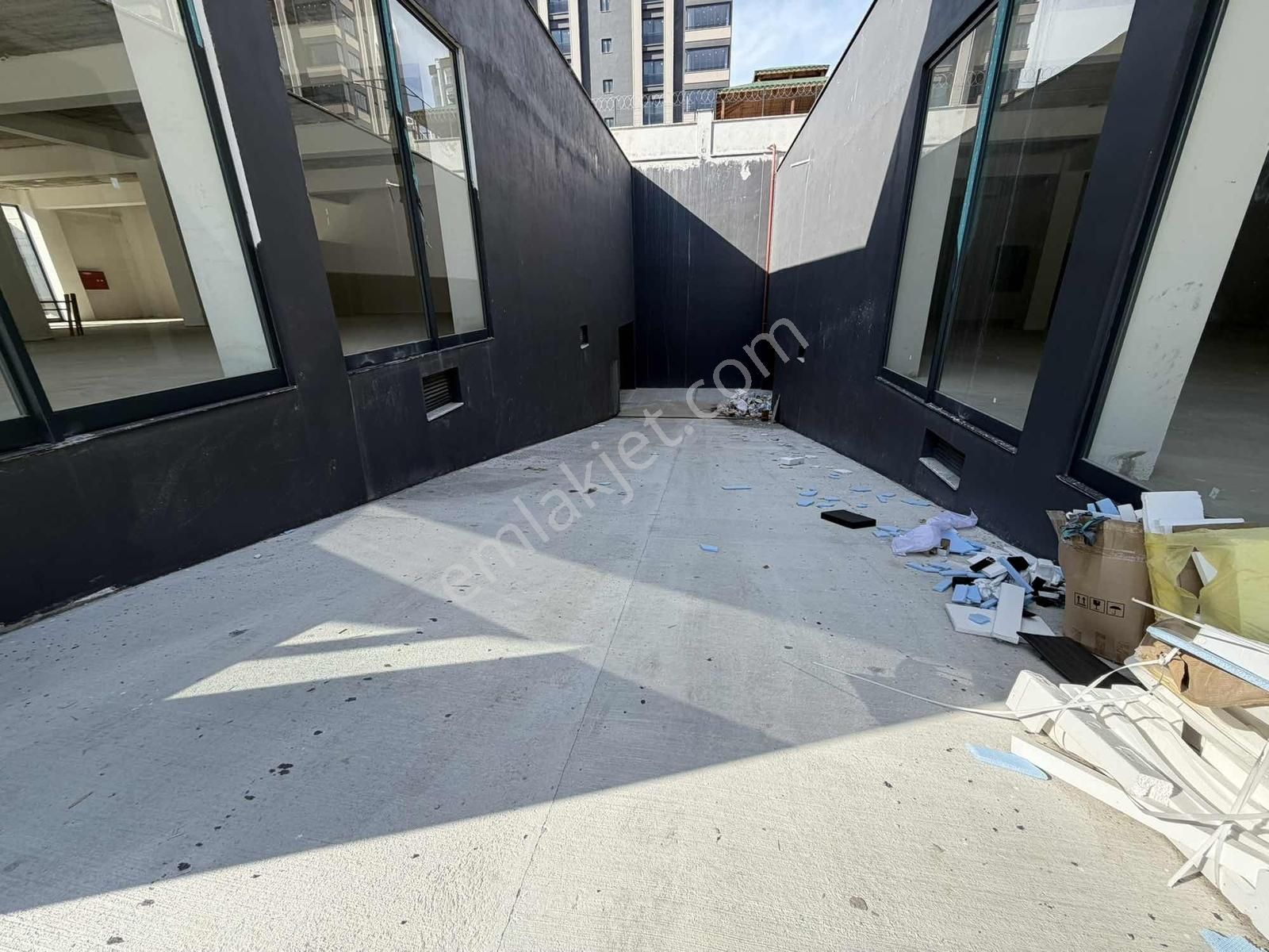 Arda'dan Mersin Yenişehir 2.5 Çevreyolu Üzerinde Satılık Dükkan - Görsel 13