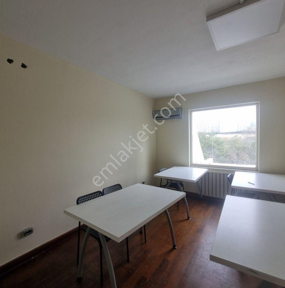 Bahçeşehir Badem 16 Sitesinde Satılık 9+1 Villa - Görsel 3