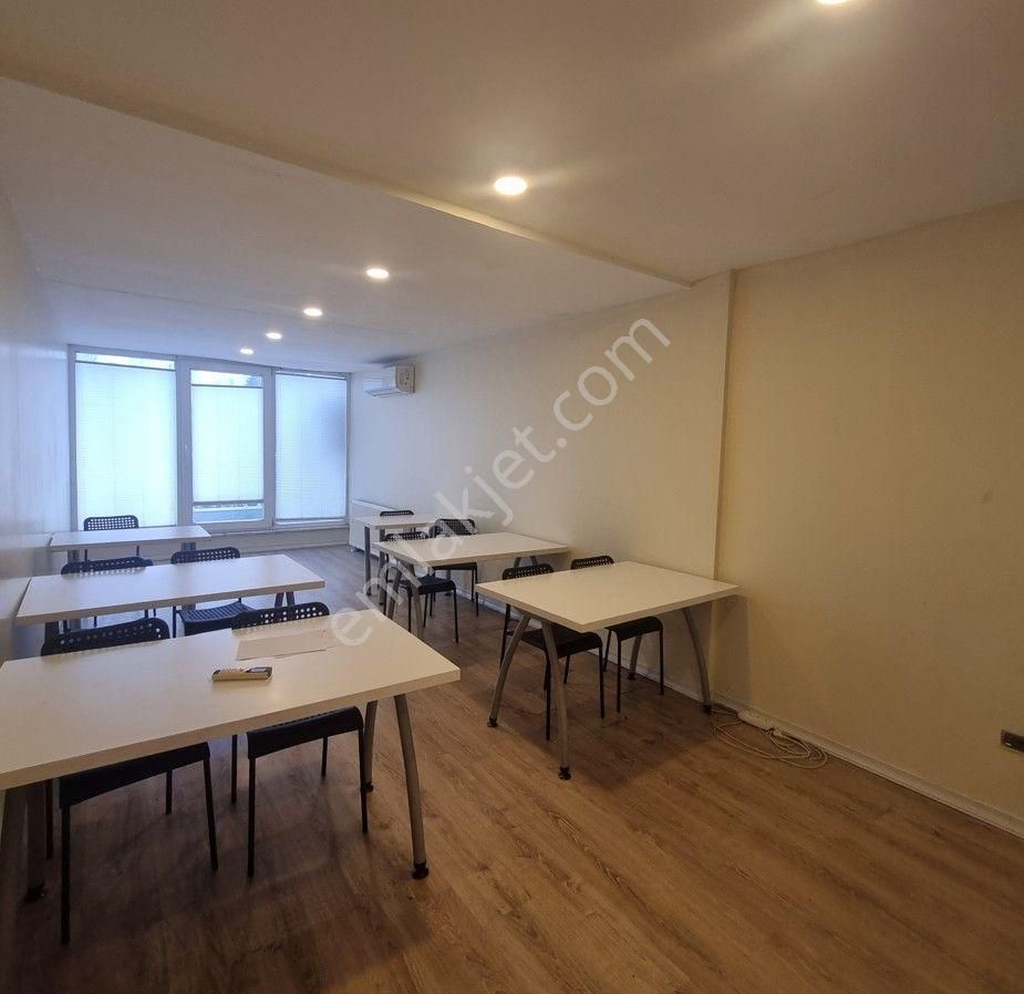 Bahçeşehir Badem 16 Sitesinde Satılık 9+1 Villa - Görsel 9