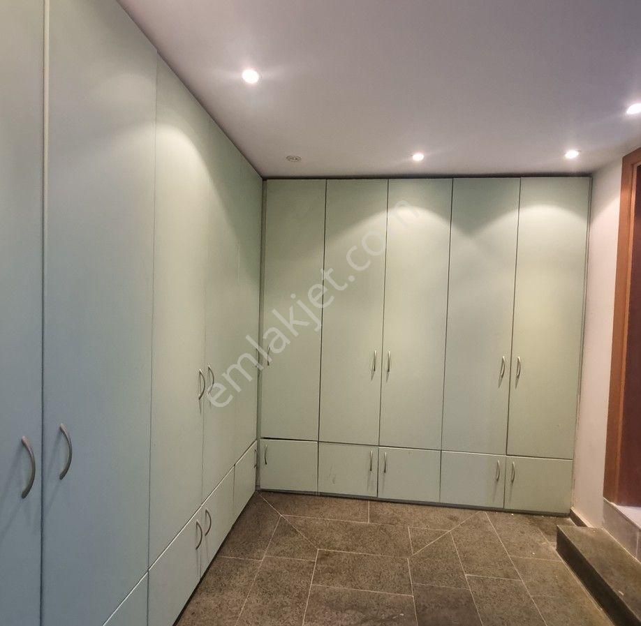 Bahçeşehir Badem 16 Sitesinde Satılık 9+1 Villa - Görsel 32