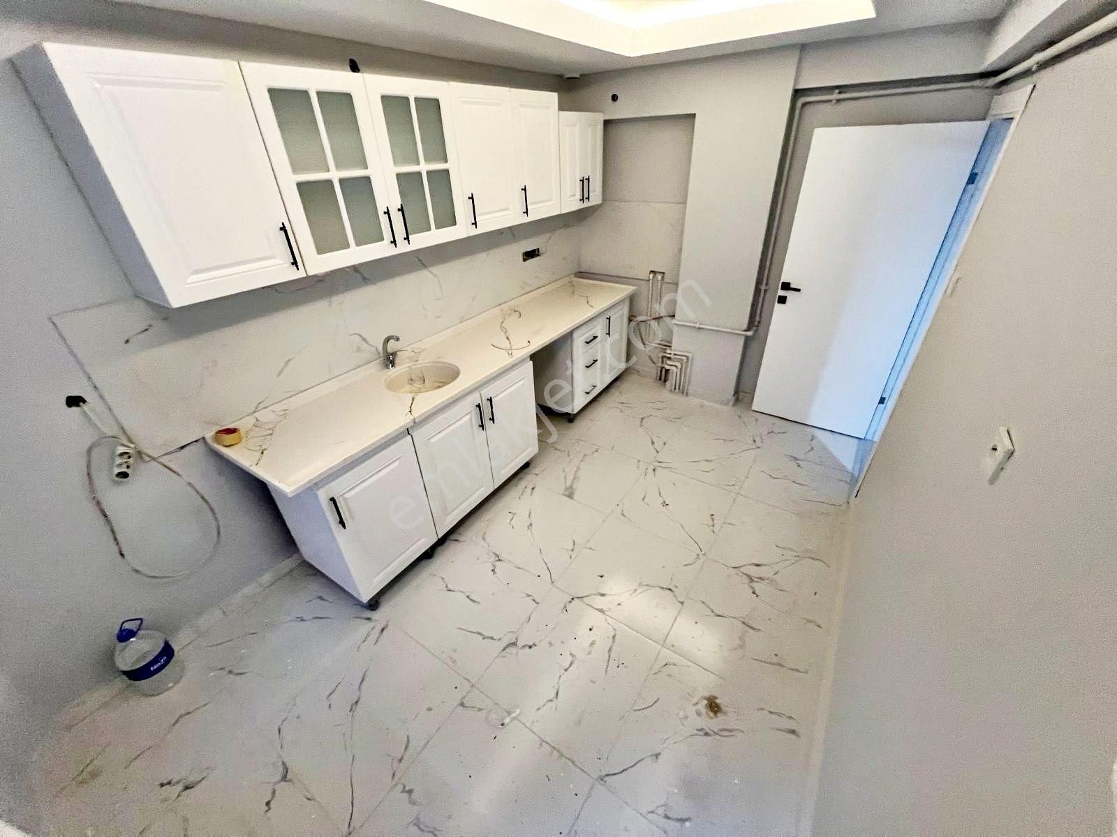 Gazze Caddesi Antares Avm Karşısı Kilerli Lüx Yapılı Satılık 2+1 Daire. - Görsel 2