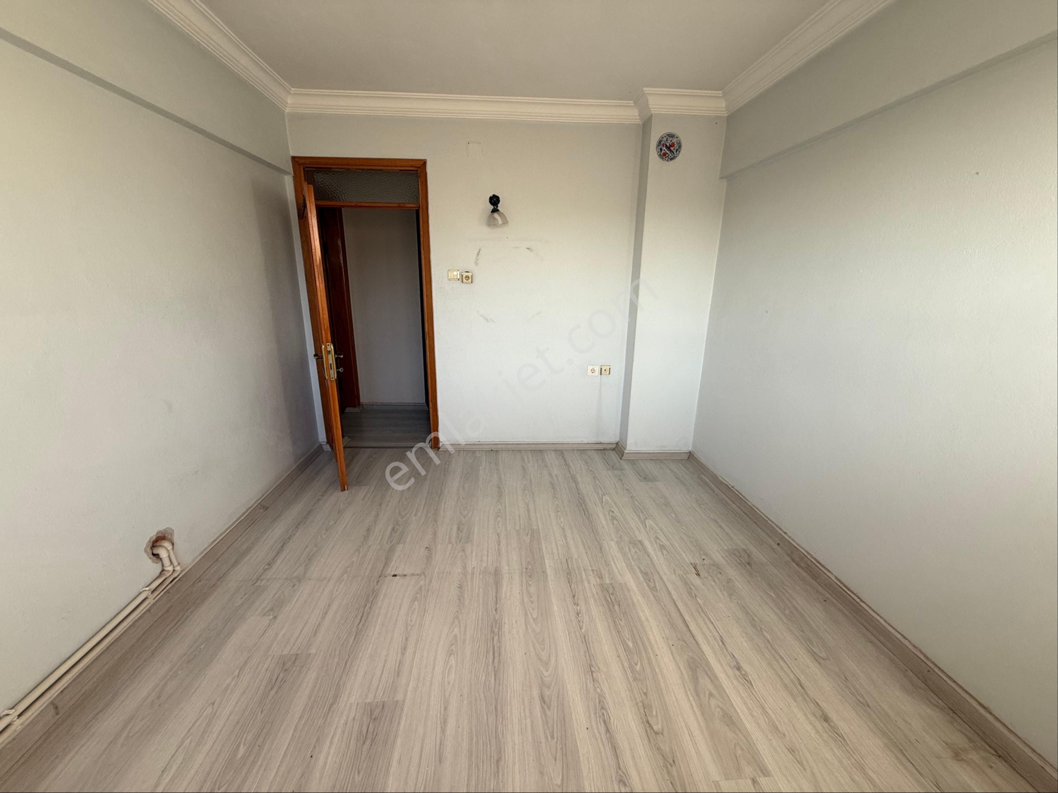 Akhisar Reşatbey’de Satılık Doğalgazlı 3+1 Masrafsız Daire - Görsel 15