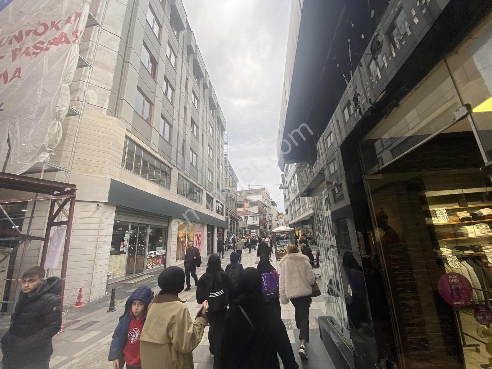 Vip Gayrimenkul'den Meydanda Yatırımlık Fırsat Daire - Görsel 4