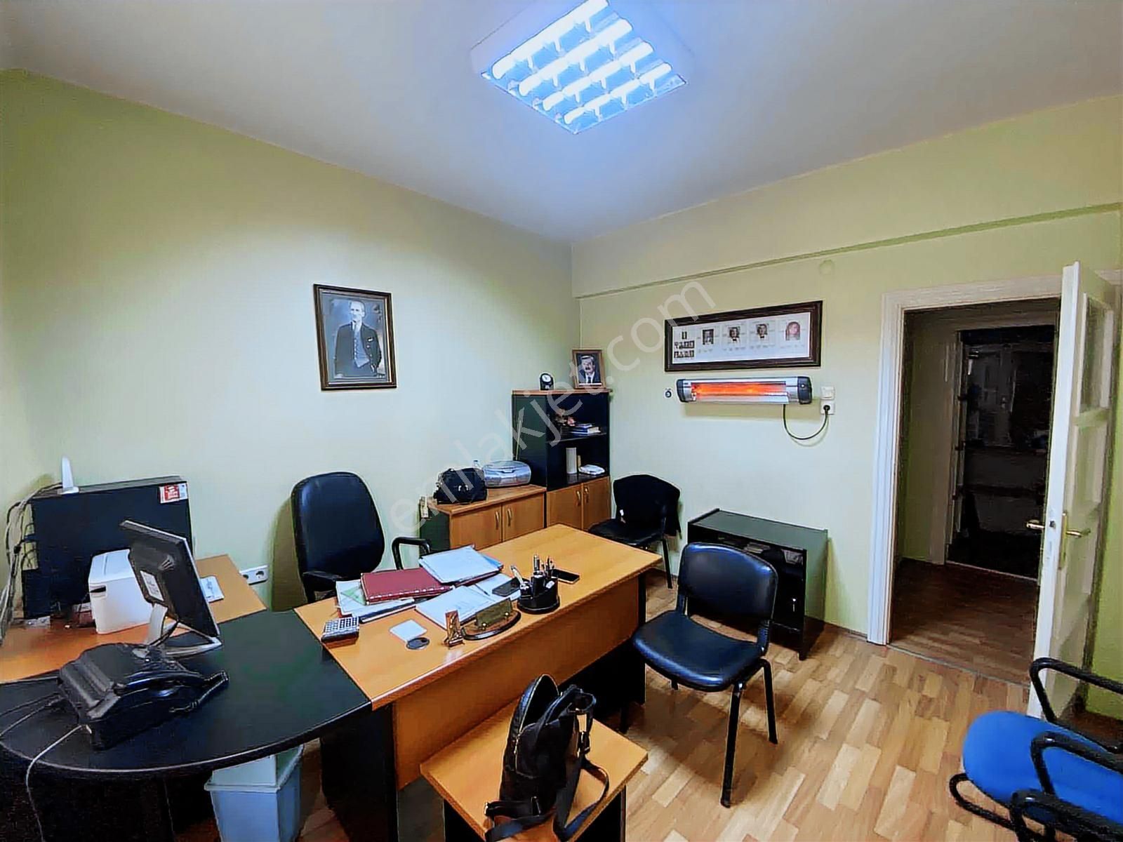 Vip Gayrimenkul'den Meydanda Yatırımlık Fırsat Daire - Görsel 14