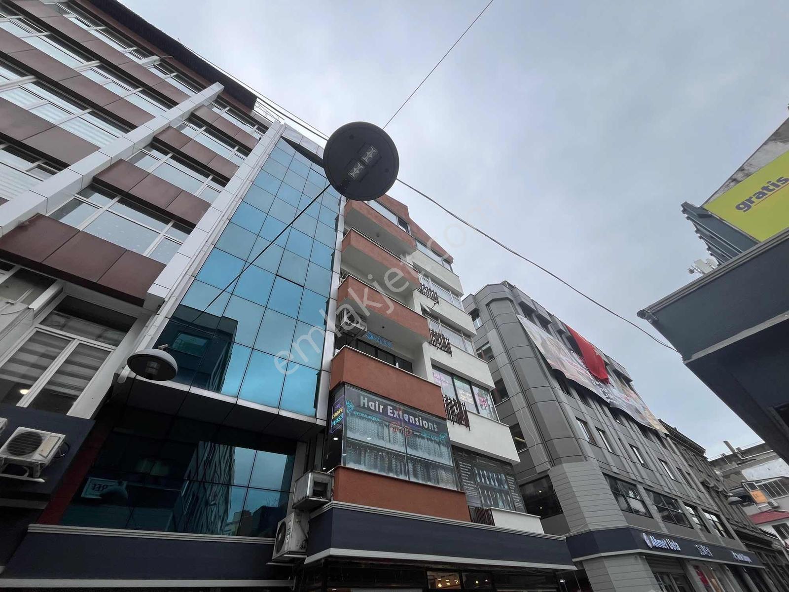 Vip Gayrimenkul'den Meydanda Yatırımlık Fırsat Daire - Görsel 27