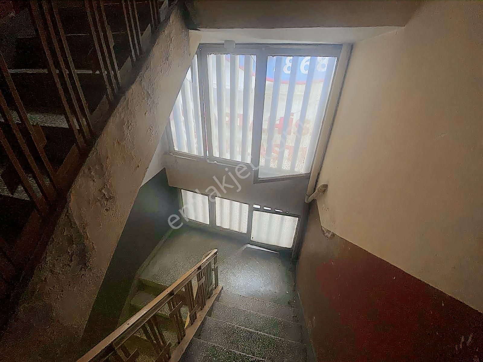 Vip Gayrimenkul'den Meydanda Yatırımlık Fırsat Daire - Görsel 31