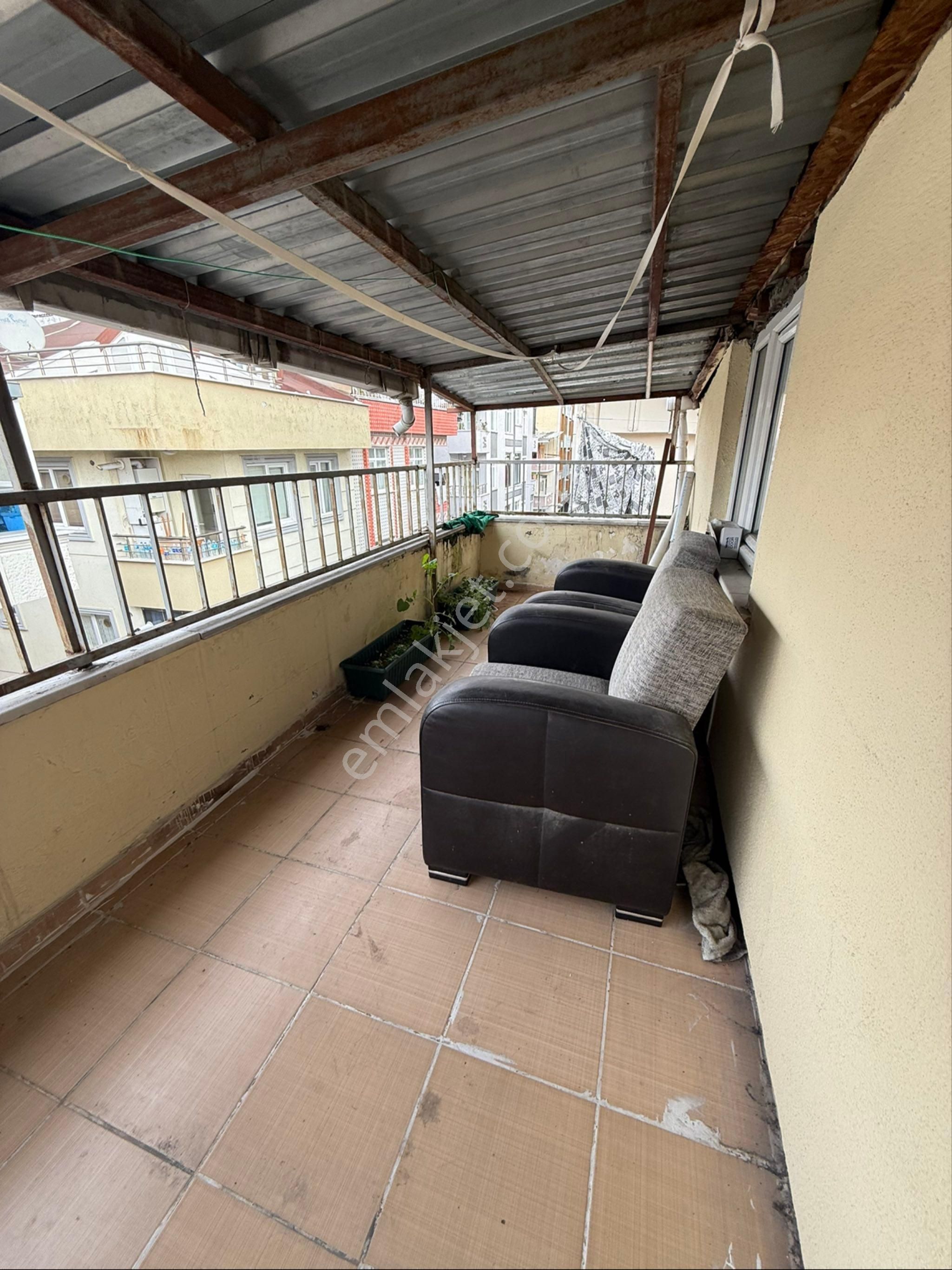 Hürriyet Mahallesinde 2005 Yapım Eşyalı 2+1 Kiralık Daire - Görsel 5