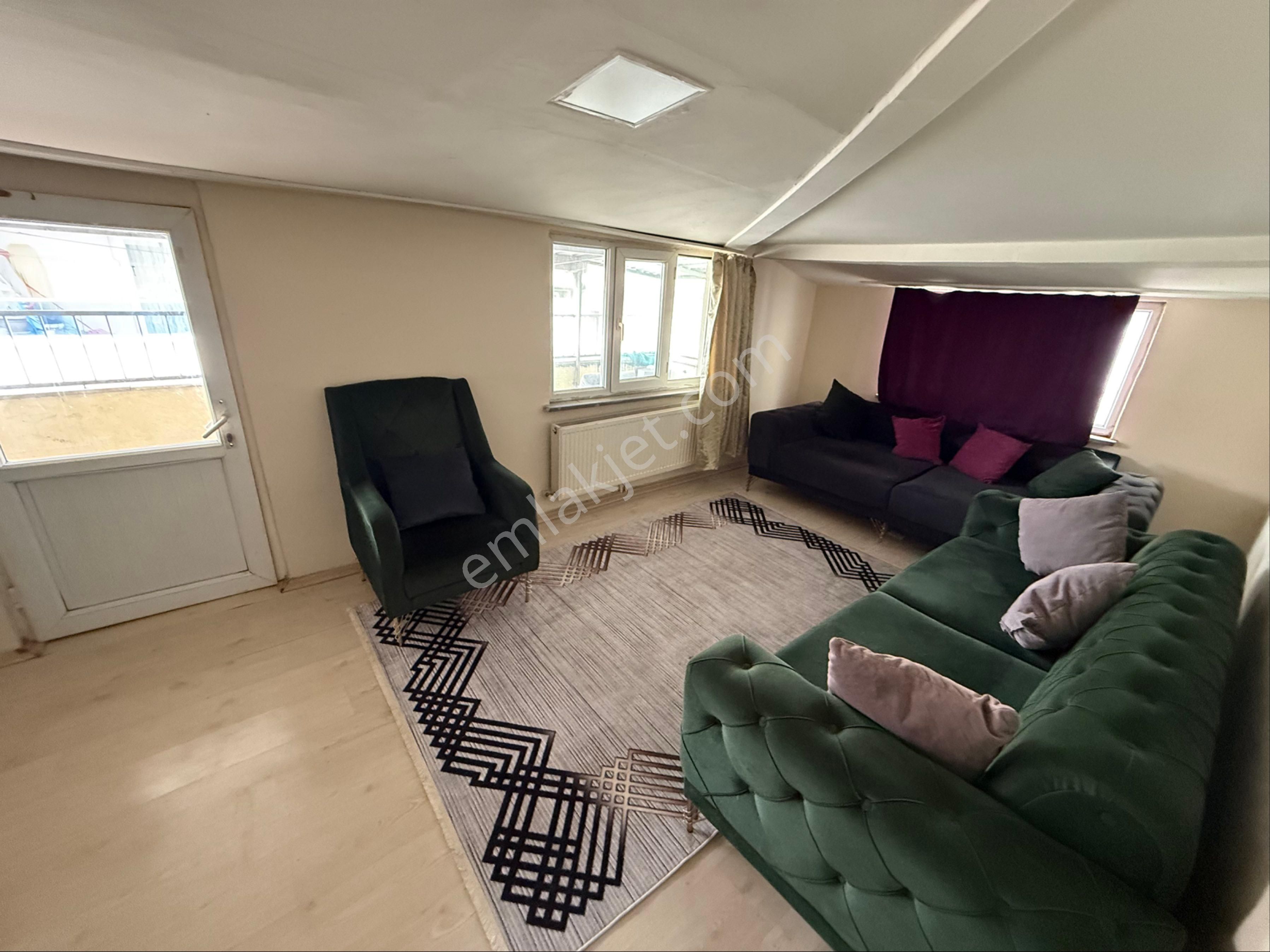 Hürriyet Mahallesinde 2005 Yapım Eşyalı 2+1 Kiralık Daire - Görsel 22