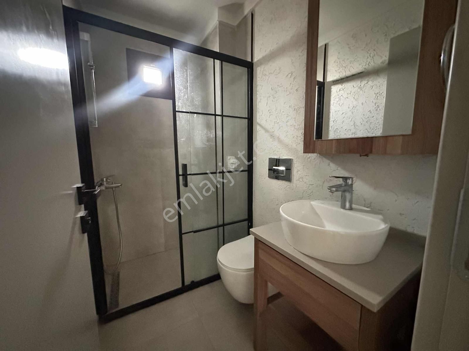 Yalıçiftlik Merkezi Konum Kiralık 2+1 Daire - Görsel 9