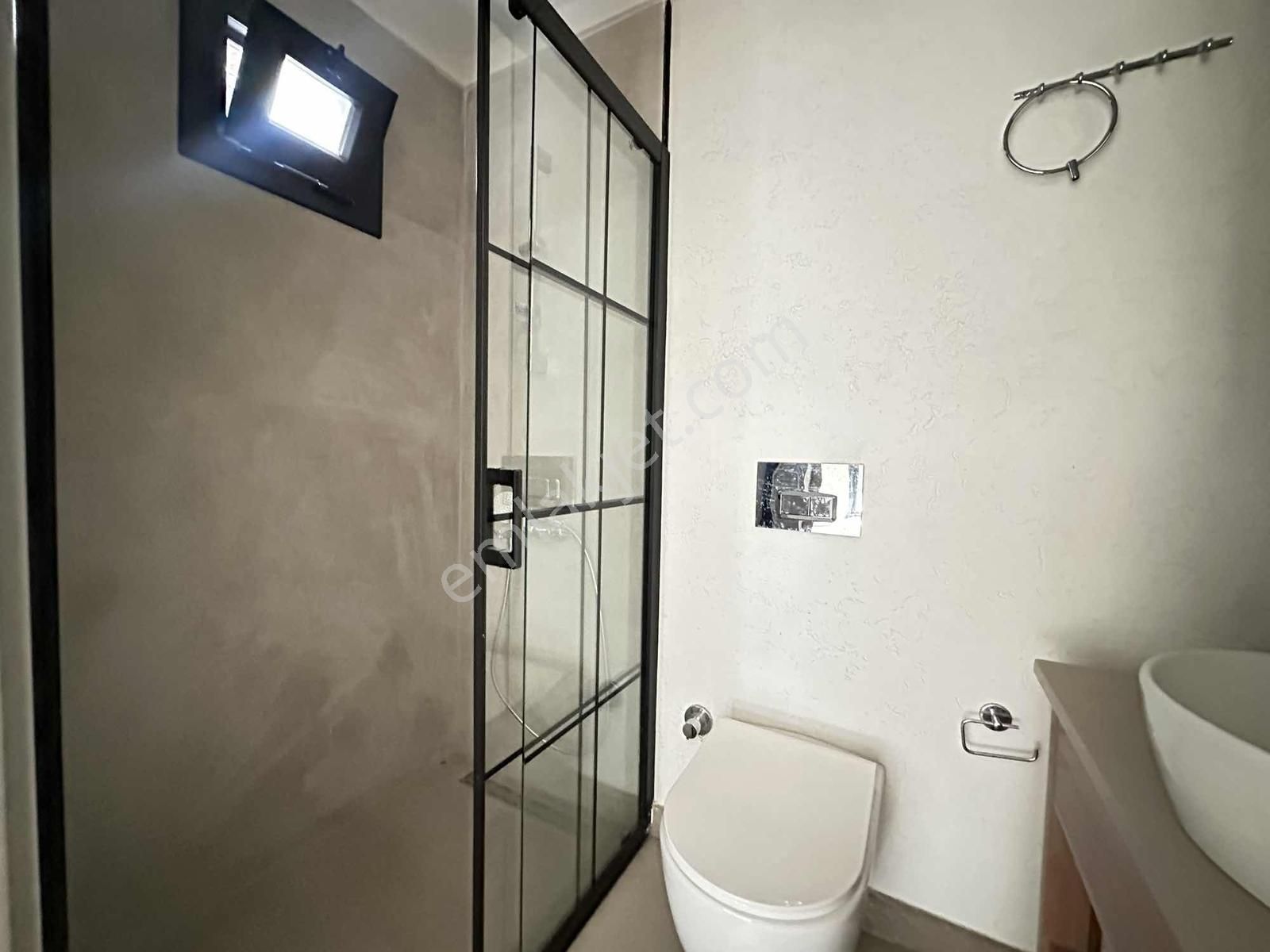 Yalıçiftlik Merkezi Konum Kiralık 2+1 Daire - Görsel 11