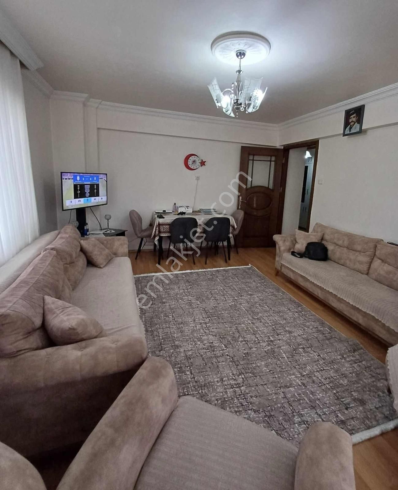Türker Emlak | Hastane Yakını 3+1 125m2 Doğalgazlı Arakat Daire - Görsel 13
