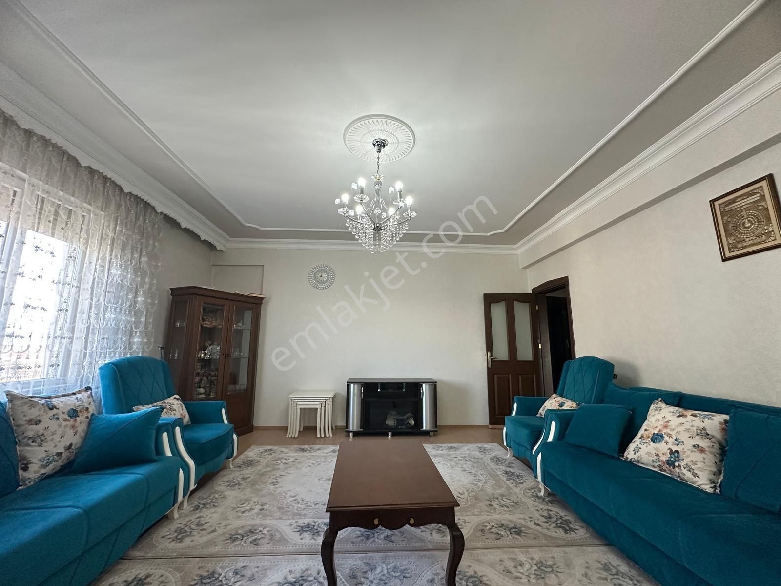 🏠 Emin Gyo’dan Meram Ahmet Özcan Caddesi’nde Masrafsız, Full Yapılı 3+1 - Görsel 12