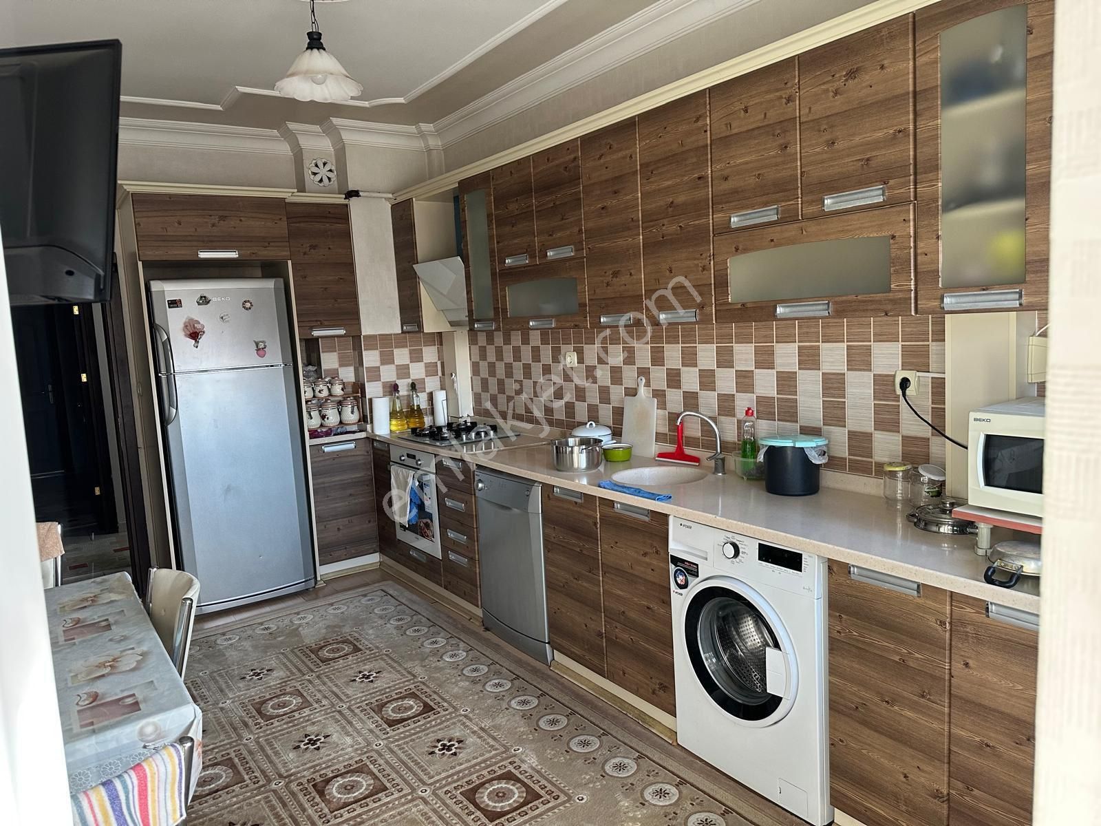 🏠 Emin Gyo’dan Meram Ahmet Özcan Caddesi’nde Masrafsız, Full Yapılı 3+1 - Görsel 23