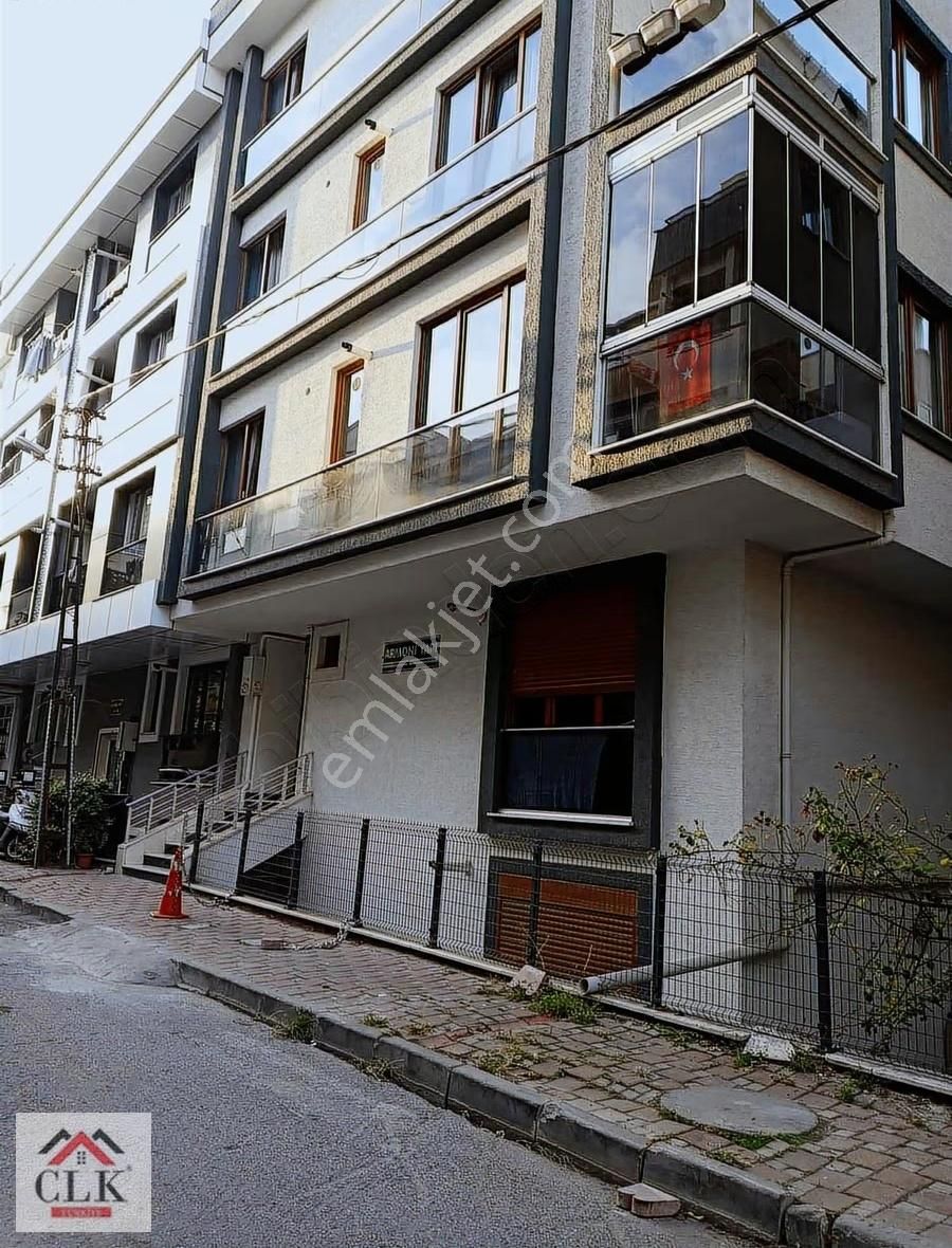 Çekmeköy Çamlık Mh Ferah 1+1 Eşyalı Daire