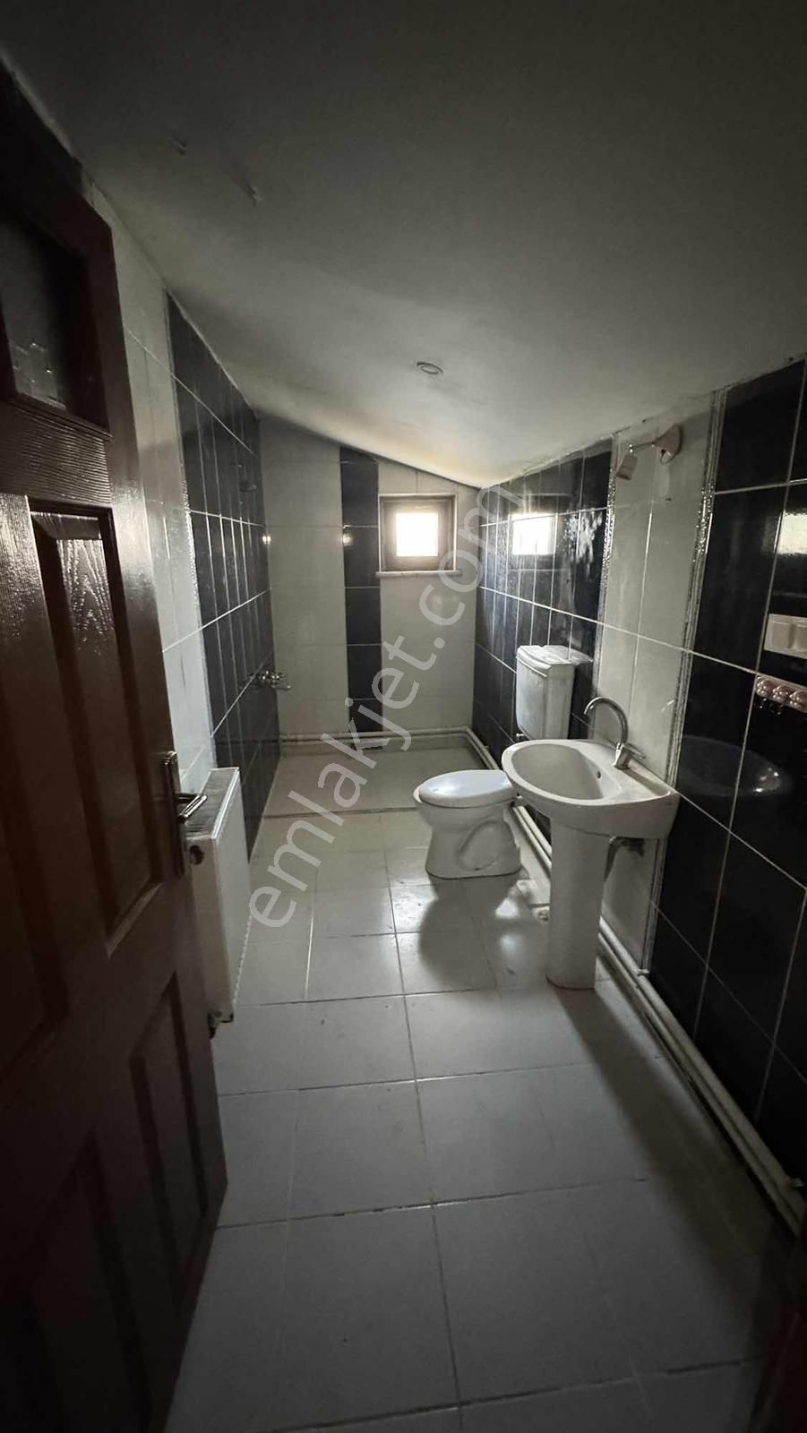 Karatay Karaman Yolu Civarı Kiralık 2+1 Daire 2 Teras -çatı Katı - Görsel 4