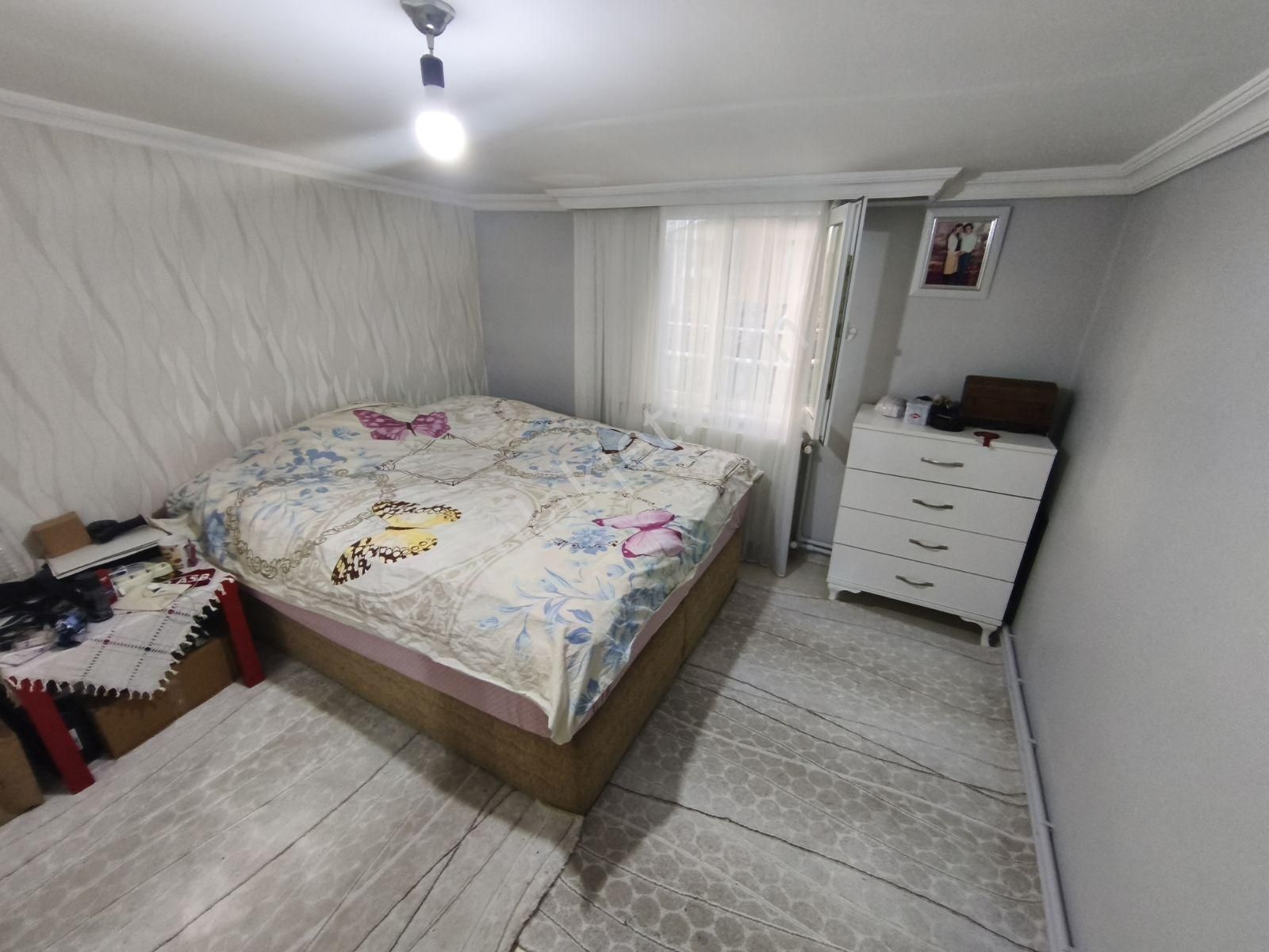 Eyüpsultan Çırçır Uludağ Caddesinde Satılık 2+1 Teras Kat Daire - Görsel 6