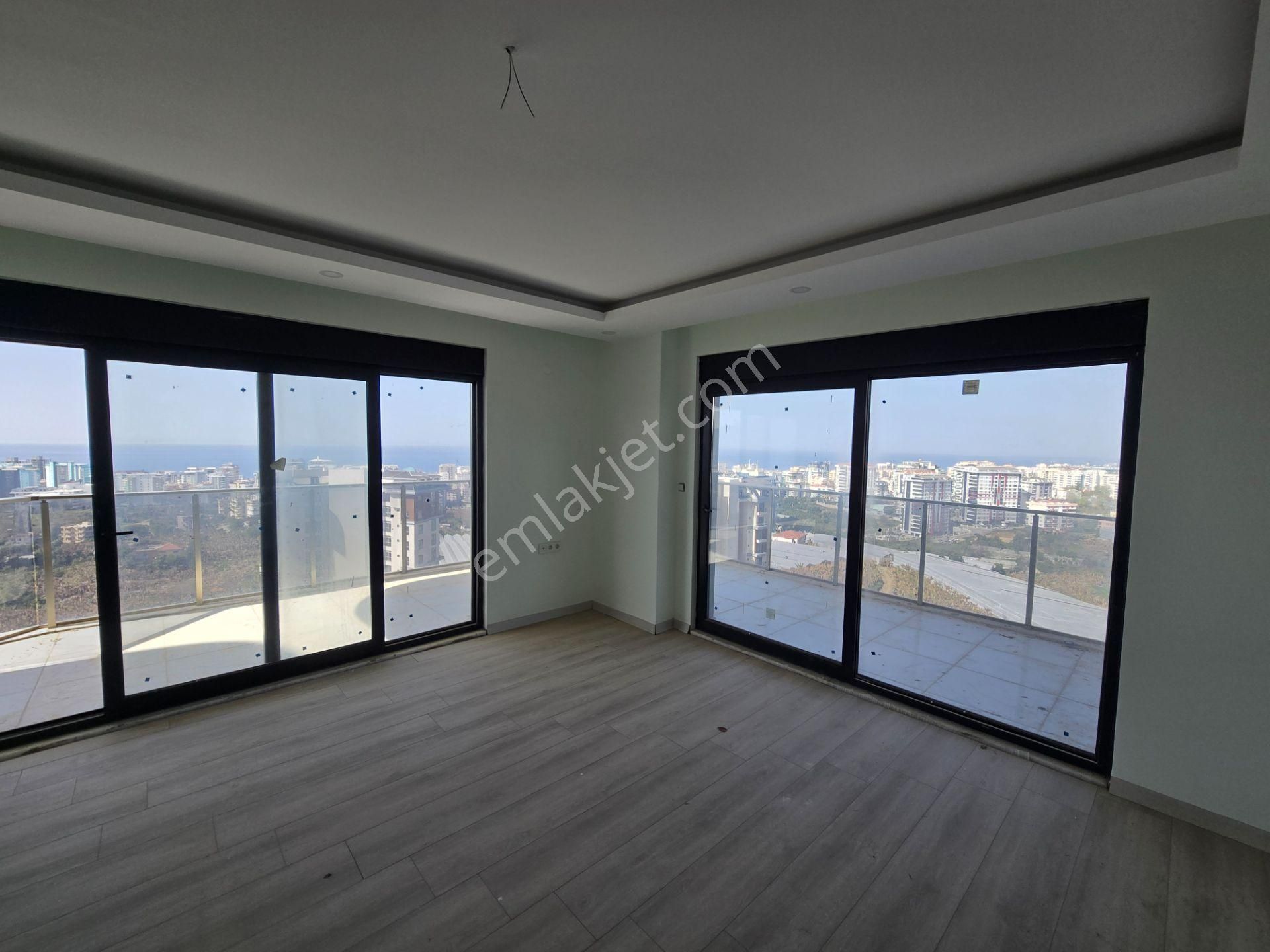 Mahmutlarda Kiralık 4+1 Dublex Deniz Manzaralı - Görsel 5