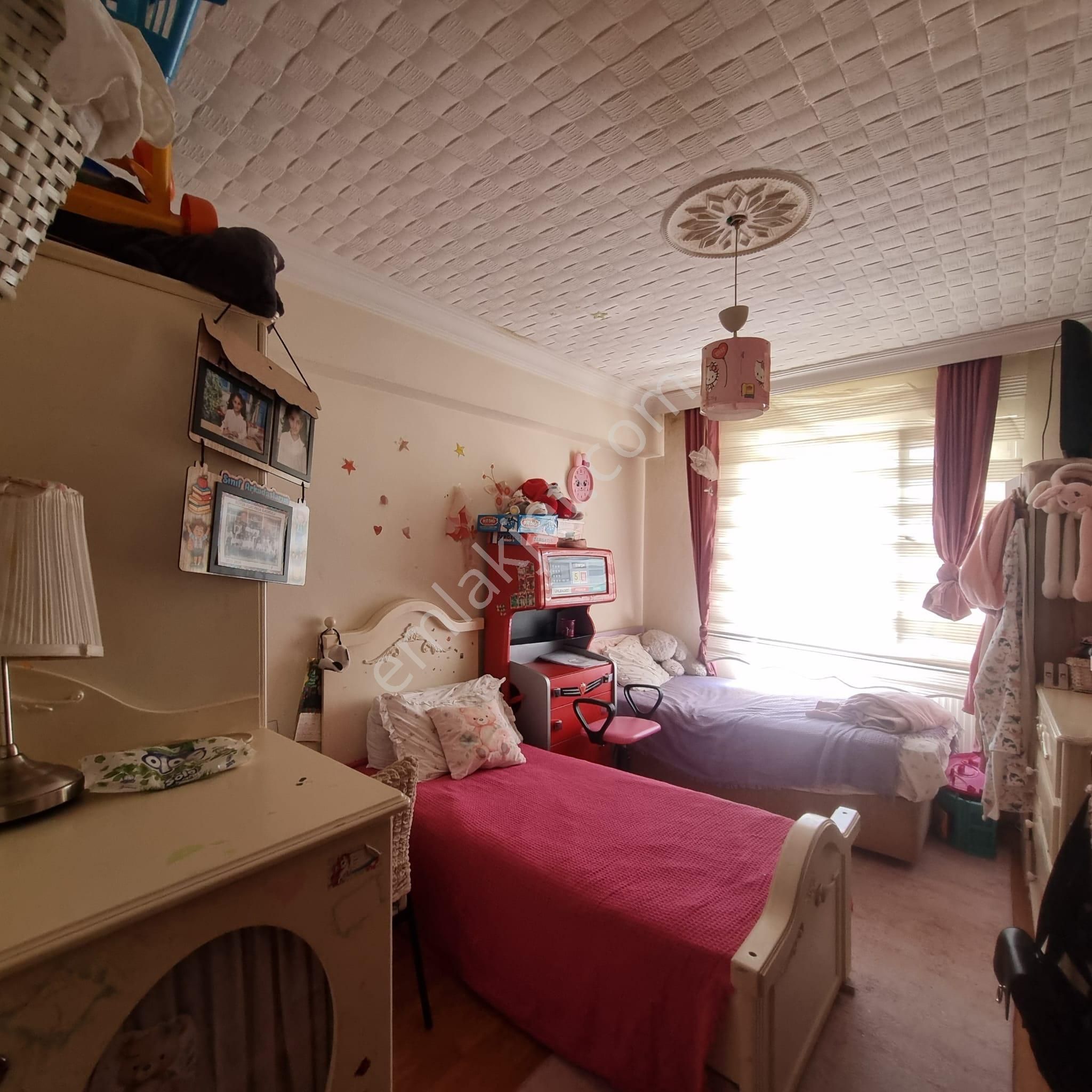 Gaziosmanpaşa Spor Kompleksi Karşısında Koşe Konumda Arsa Tapulu - Görsel 13