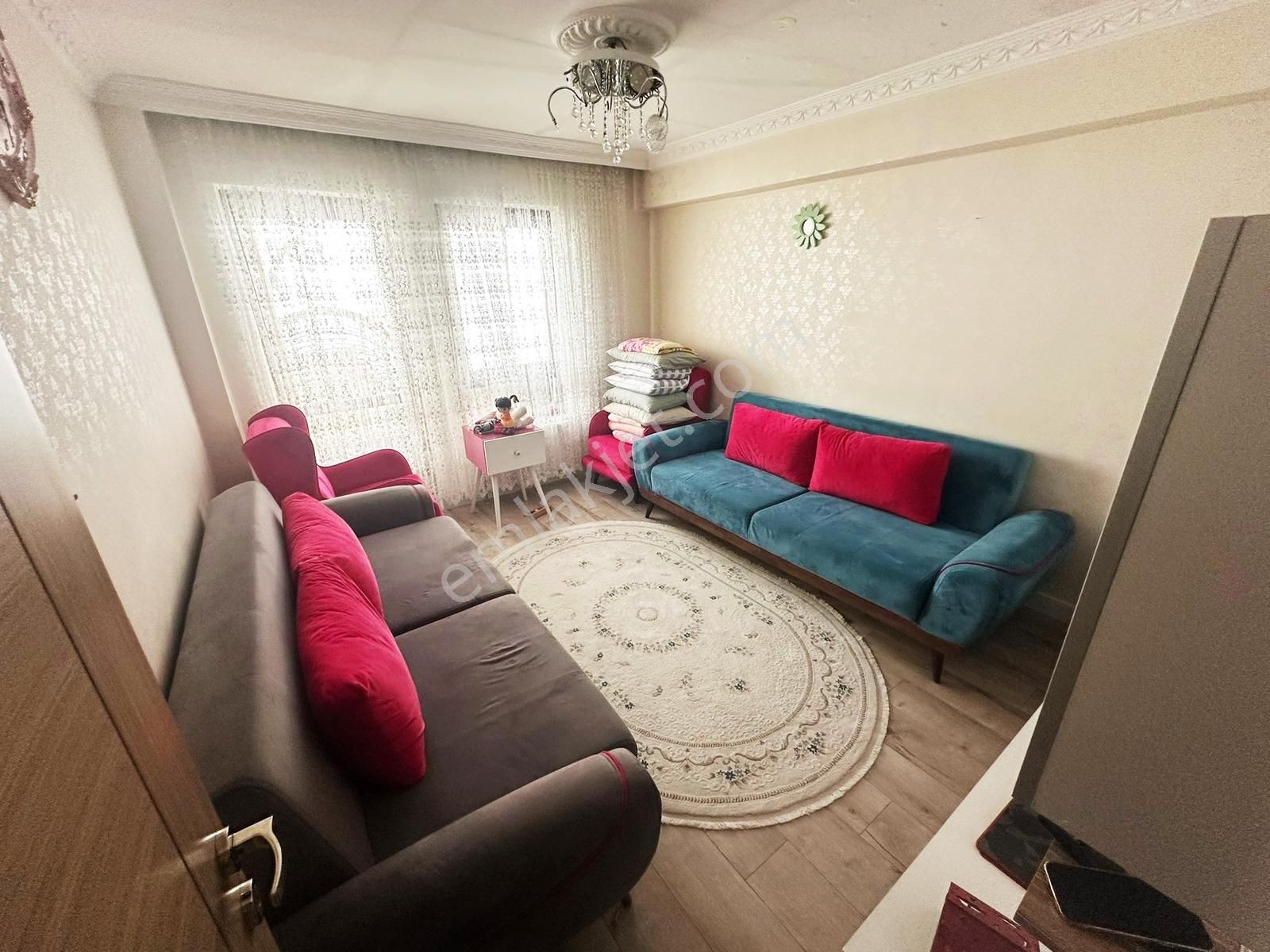 Fırsat Dairesi Site İçi Yüksek Katta Full + Full Yapılı Geniş M2 - Görsel 14