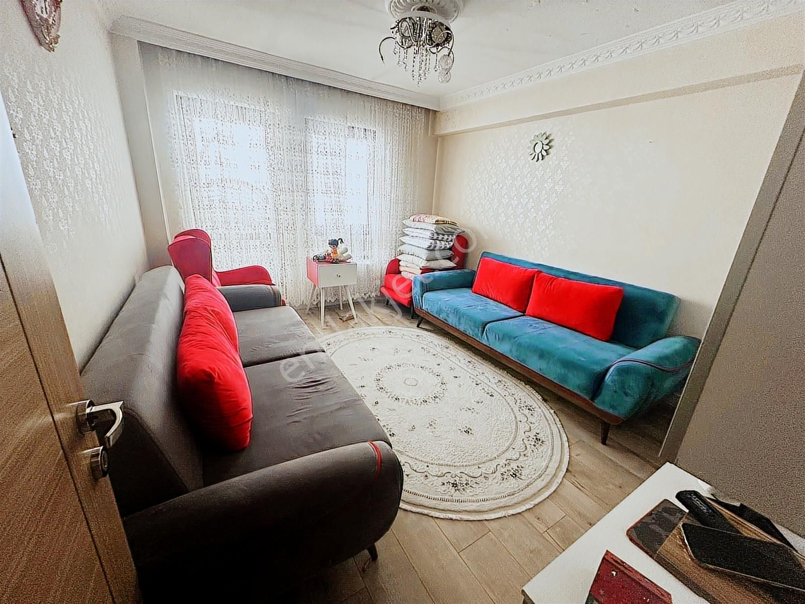 Fırsat Dairesi Site İçi Yüksek Katta Full + Full Yapılı Geniş M2 - Görsel 13