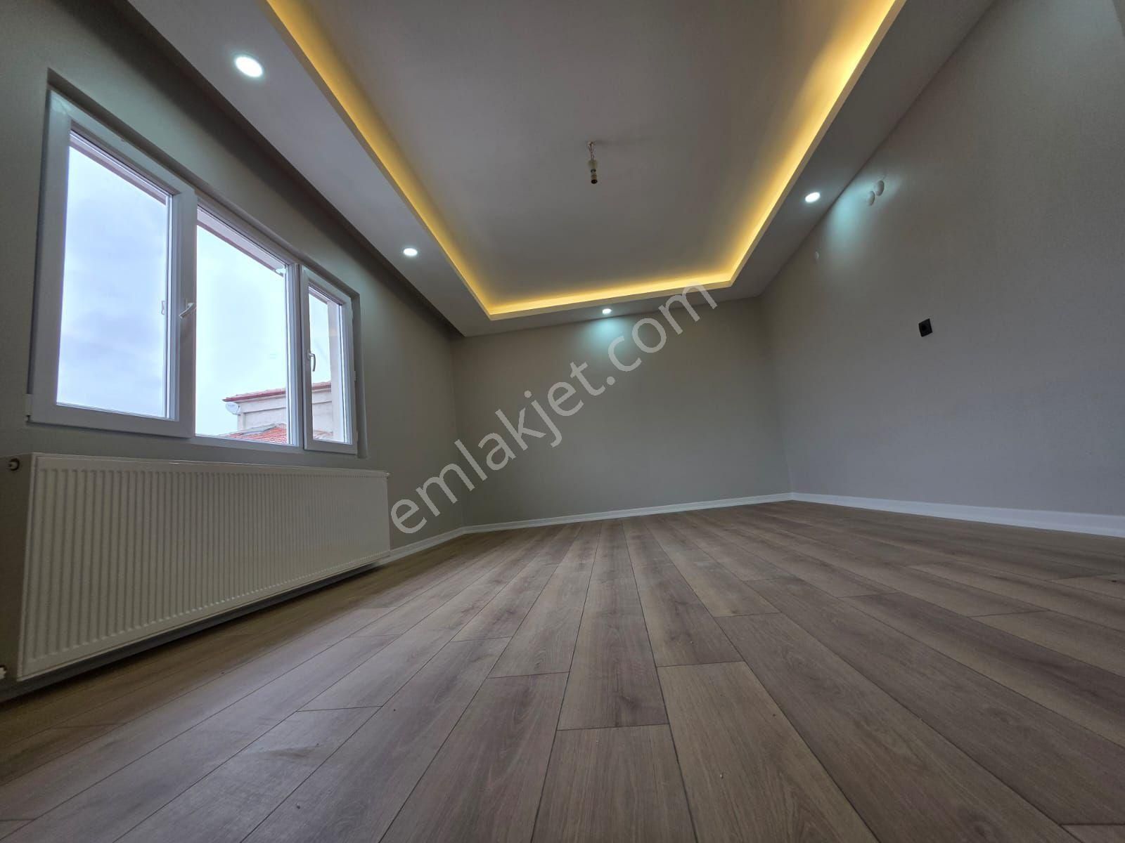 Etimesgut İstasyon Mahallesinde 3+1 Geniş Full Yapılı Lüx Daire - Görsel 18