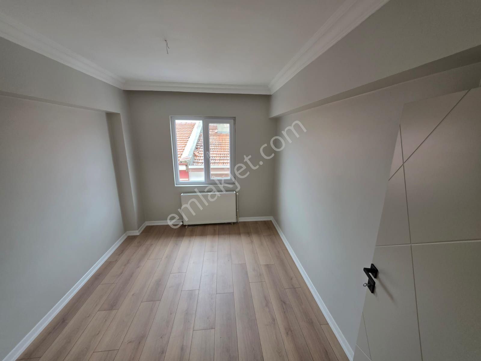 Etimesgut İstasyon Mahallesinde 3+1 Geniş Full Yapılı Lüx Daire - Görsel 26