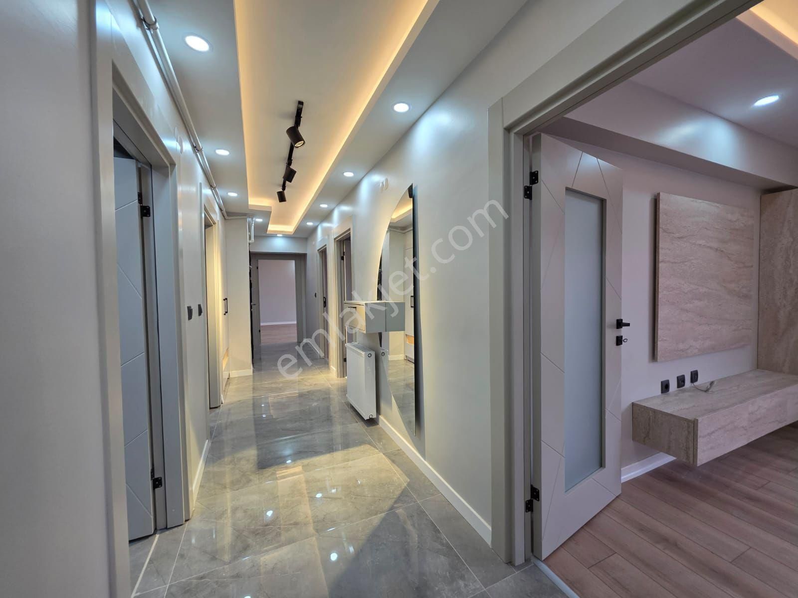 Etimesgut İstasyon Mahallesinde 3+1 Geniş Full Yapılı Lüx Daire - Görsel 30