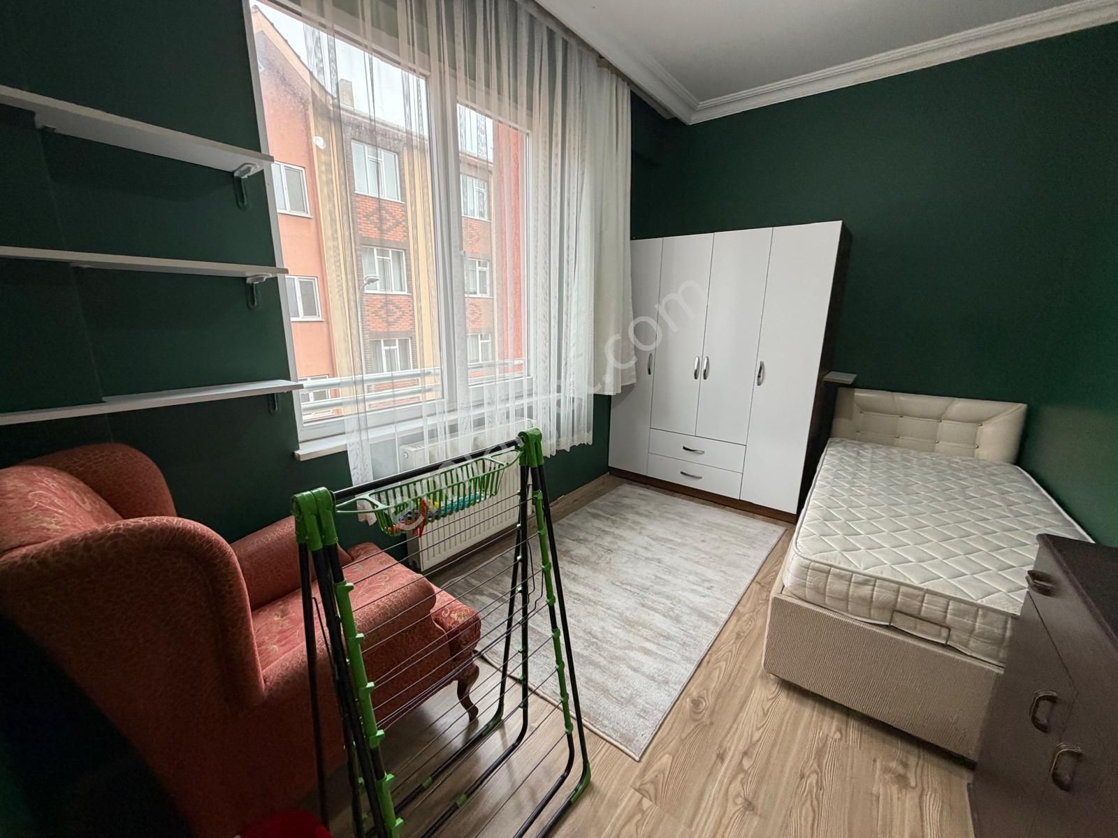 Oscar Emlak'tan Balkan Caddesi Üzeri Eşyalı 1+1 - Görsel 13