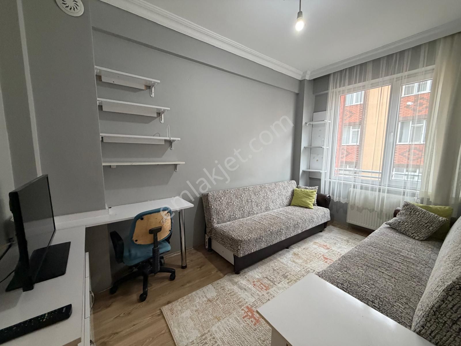 Oscar Emlak'tan Balkan Caddesi Üzeri Eşyalı 1+1 - Görsel 8