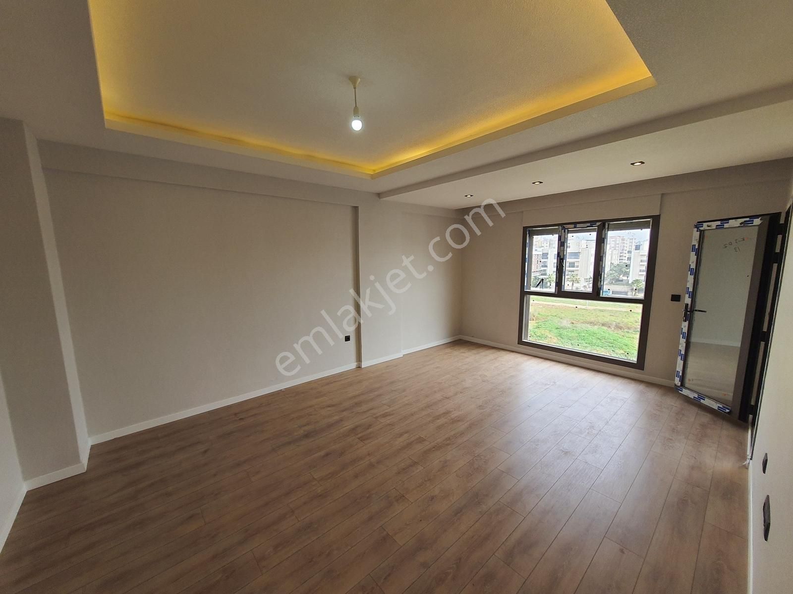 Torbalı'da Modern Ve Estetik Detaylı Lüks Satılık 3+1 Daire - Görsel 9