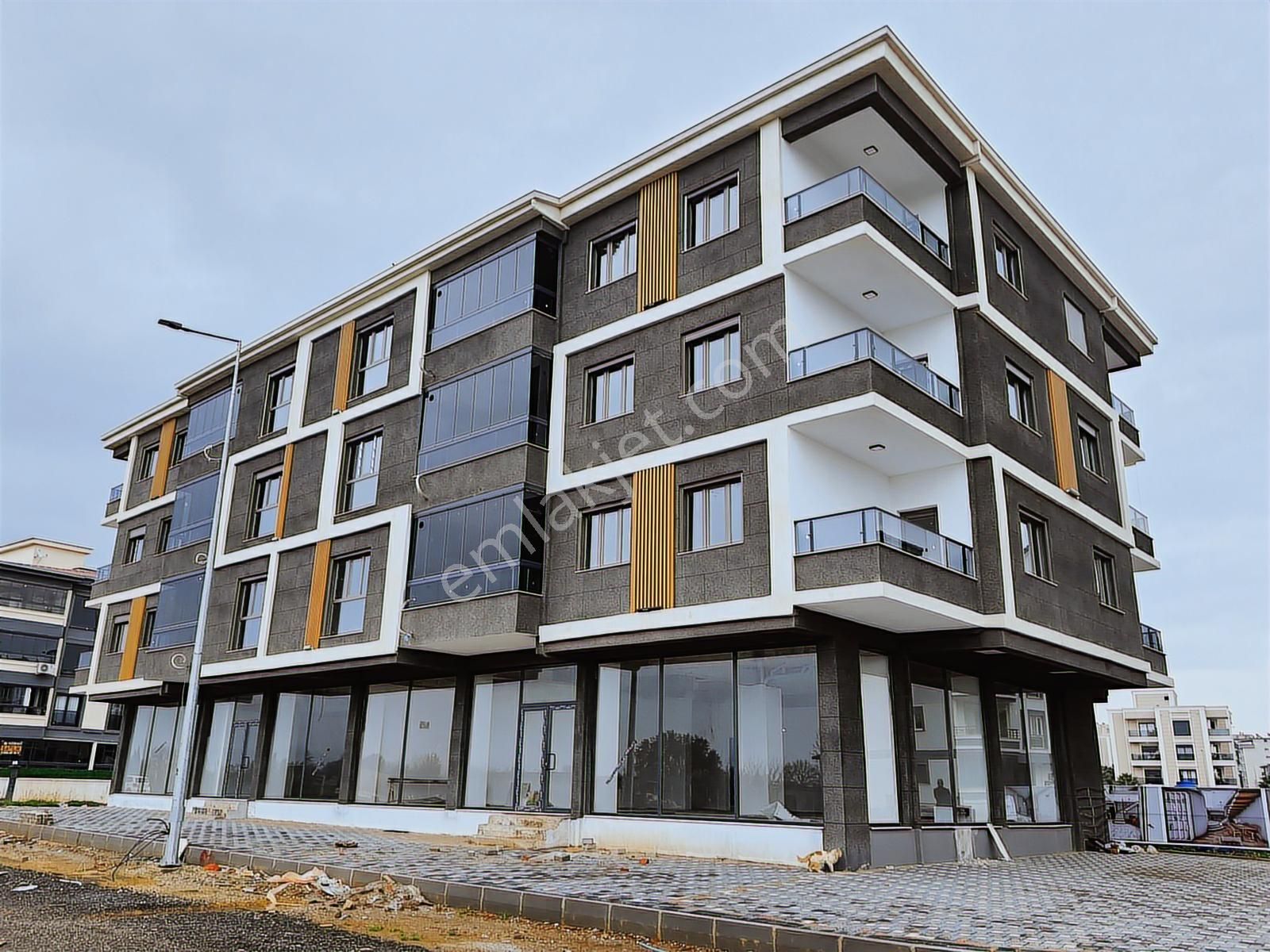 Torbalı'da Modern Ve Estetik Detaylı Lüks Satılık 3+1 Daire - Görsel 5