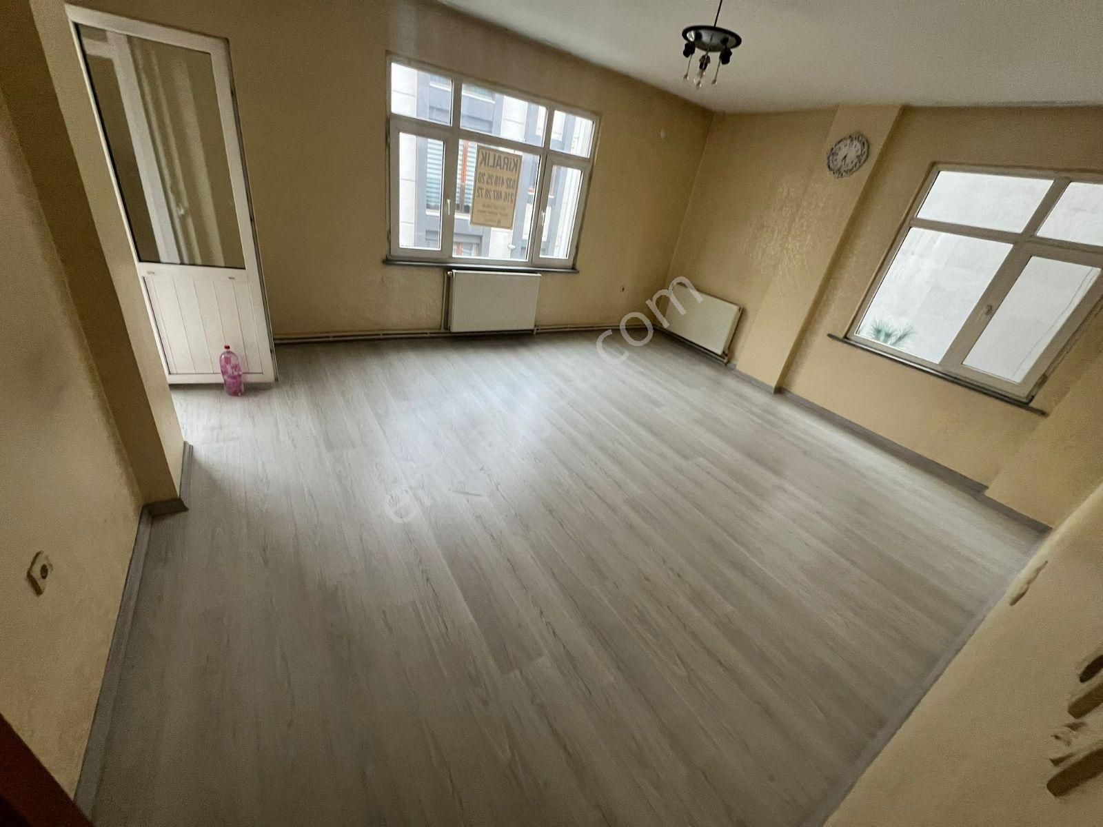 Sancaktepe Meclis Mahallesi'nde 3+1 Kiralık Daire - Görsel 9