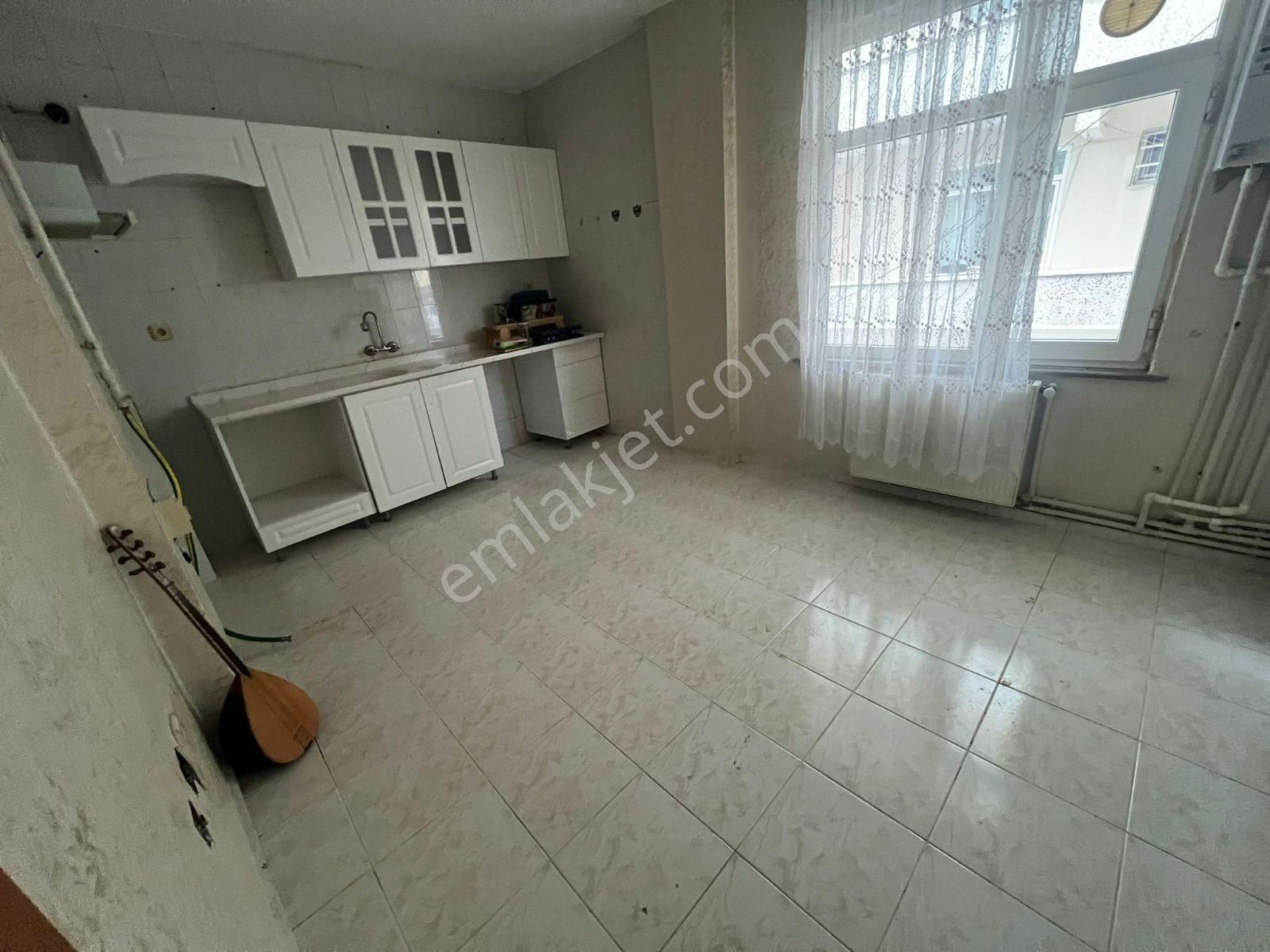 Sancaktepe Meclis Mahallesi'nde 3+1 Kiralık Daire - Görsel 16