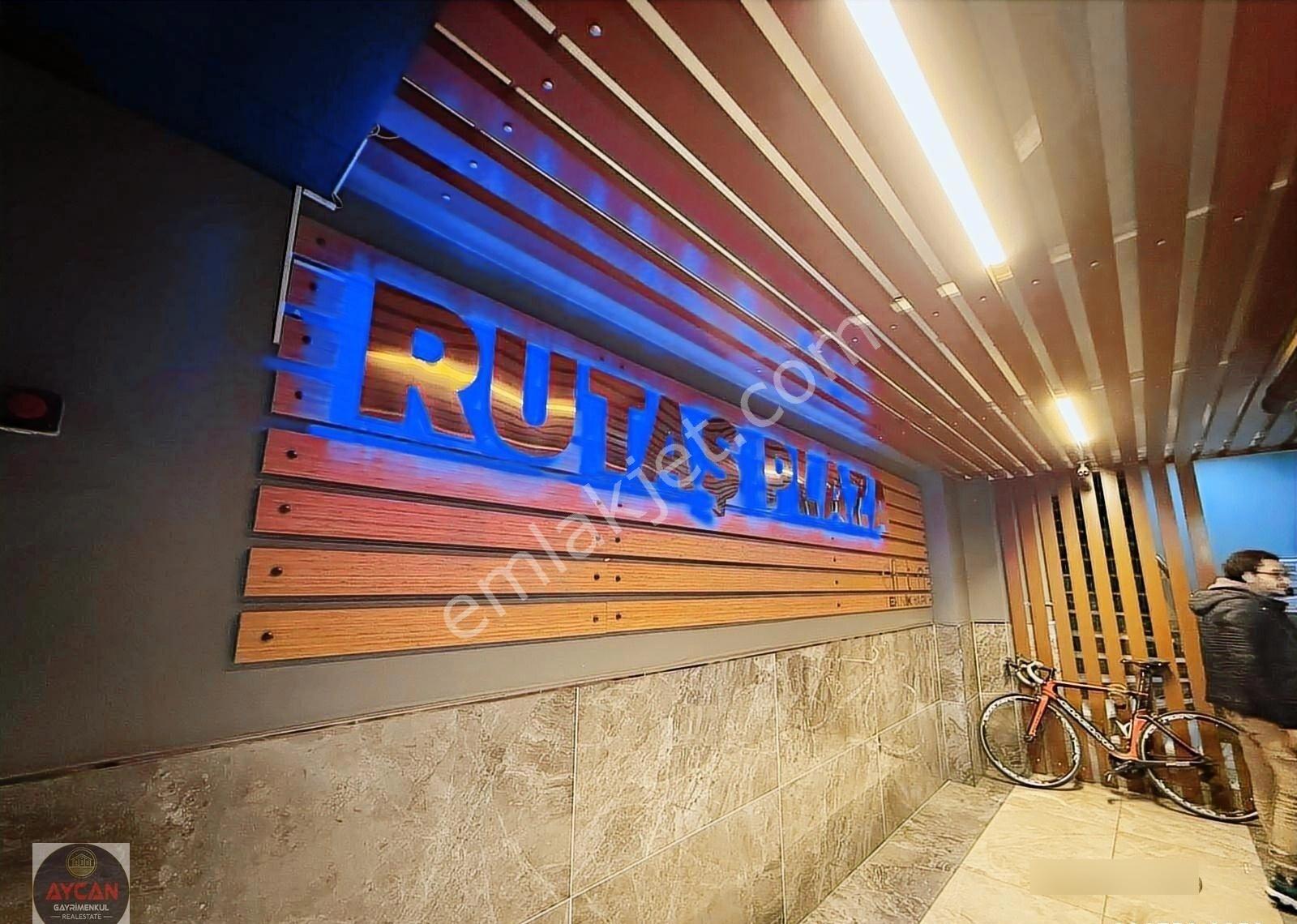 Aycan Gayrimenkulden Atatürk Caddesi Üzeri 1+1 Satılık Ofis - Görsel 2