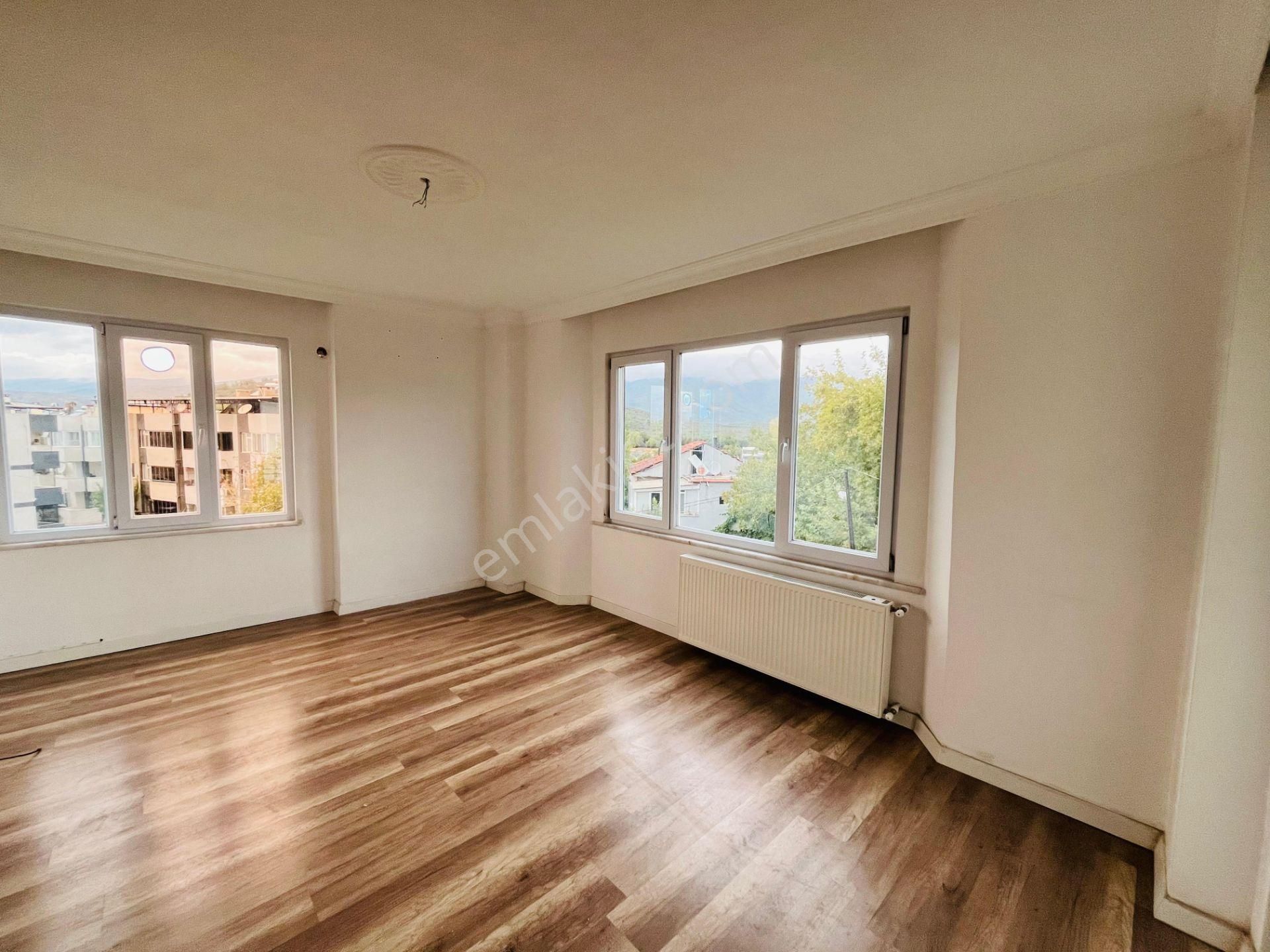 Parstan Akçayda Yatırımlık Dağ Ve Doğa Manzaralı 1+1 Daire - Görsel 7