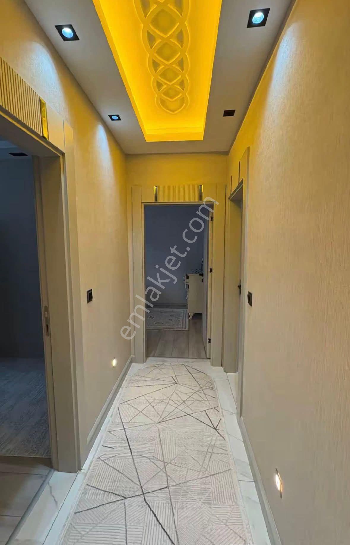 Merkezi Konumunda Eşyalı Kiralık Daire - Görsel 2