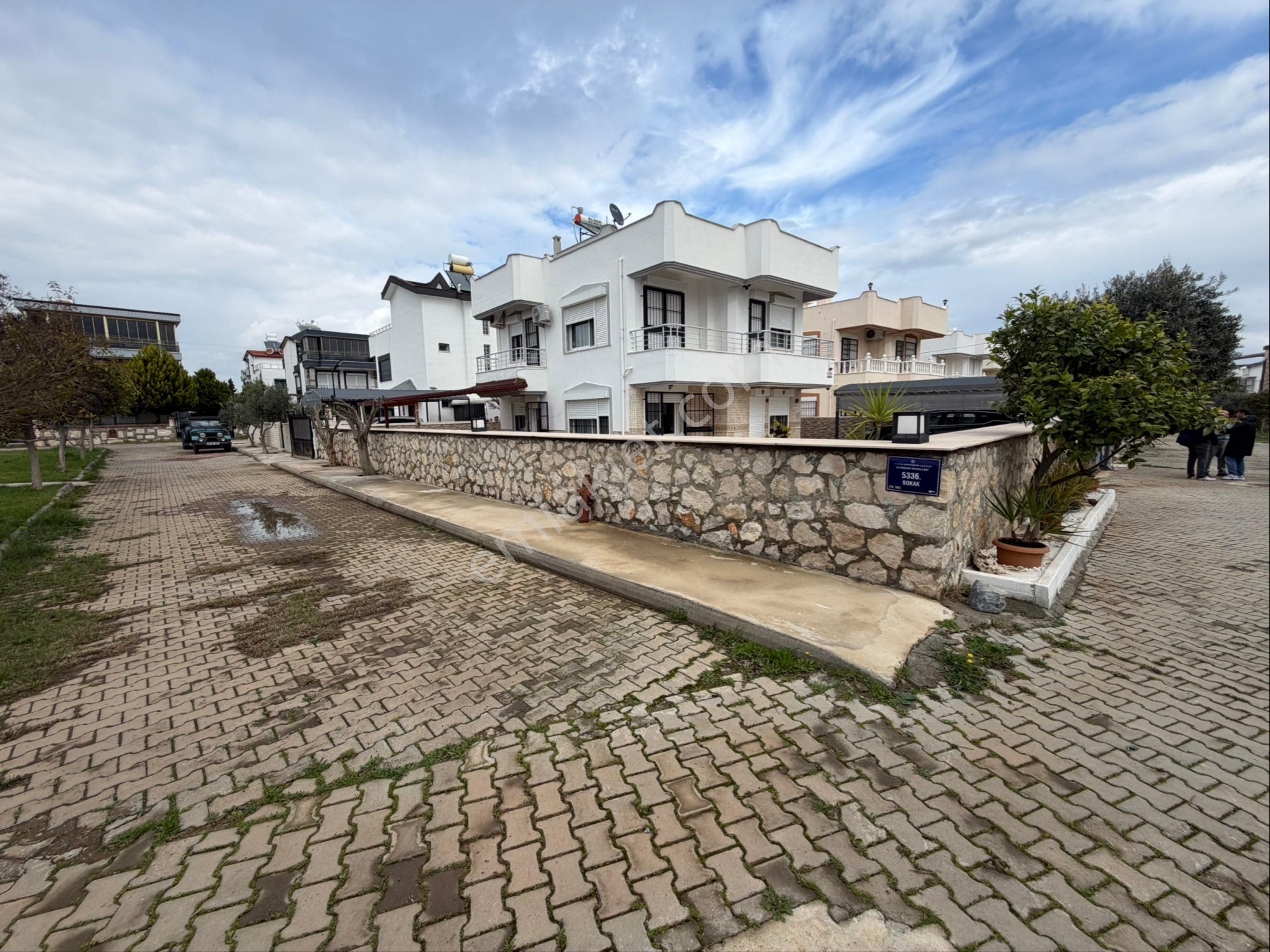 Didim Yesşilkent Te Satılık Tam Müstakil 3+1villa