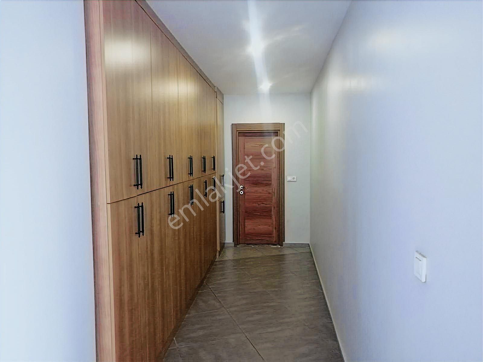 Yakupluda Cadde Üzeri Tabela Degeri Yüksek Kiralık İş Yeri - Görsel 5