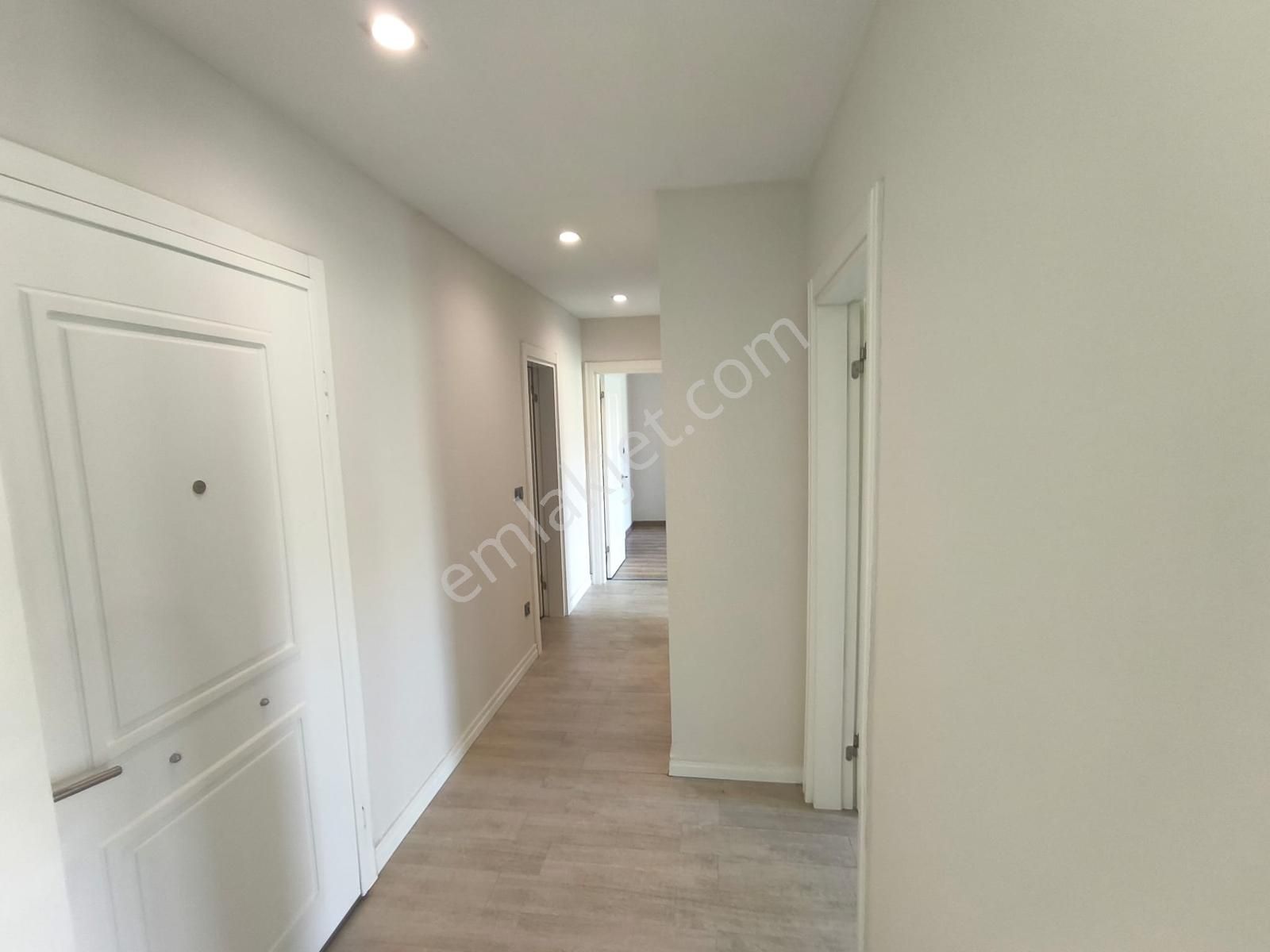 Büyükçekmece Pınartepe Mah 121m2 2+1 Kiralık Boş Daire - Görsel 5