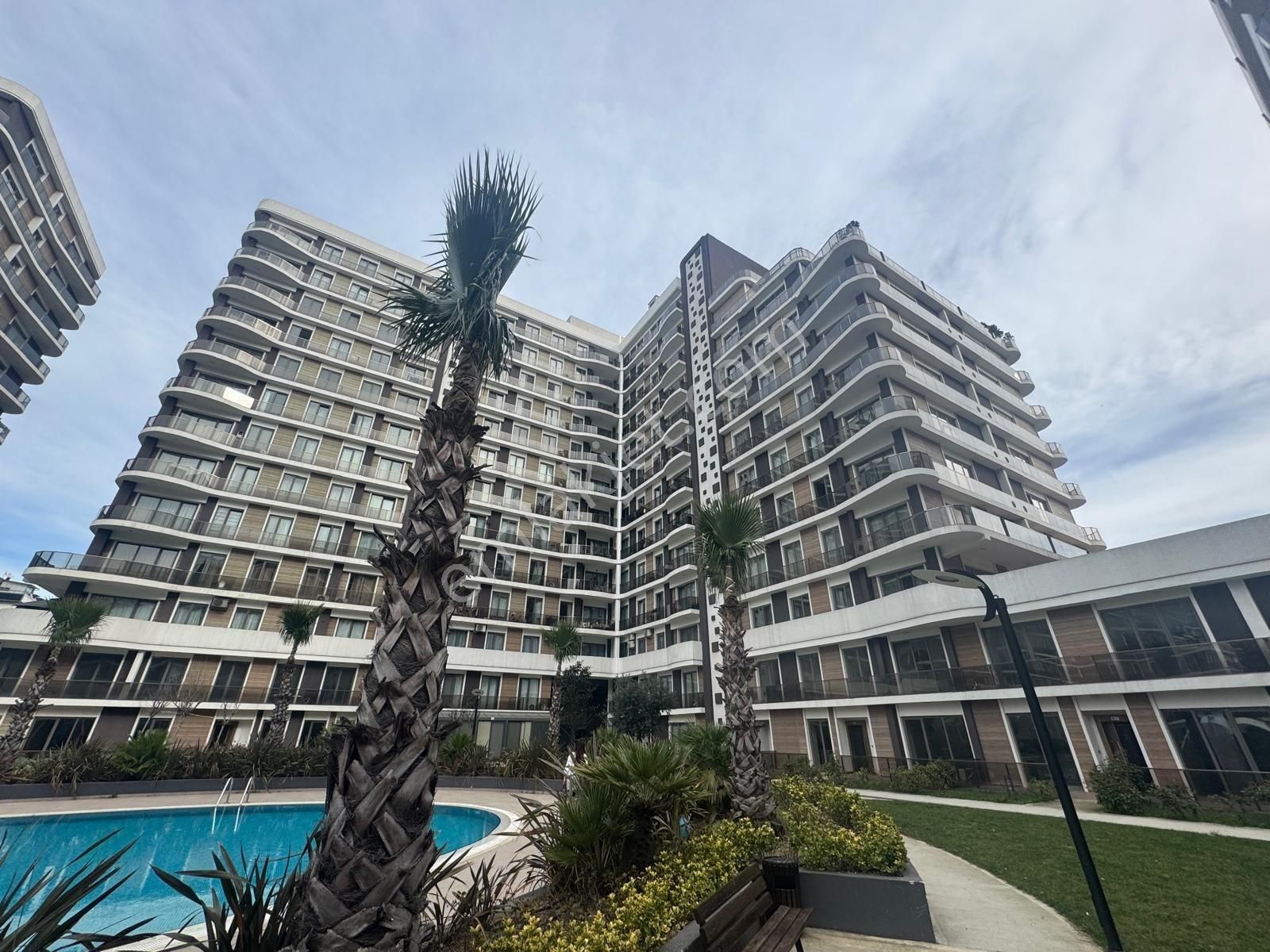 Beylikdüzü Demır Country'de 3+1 Deniz Manzaralı Teraslı Satılık - Görsel 5