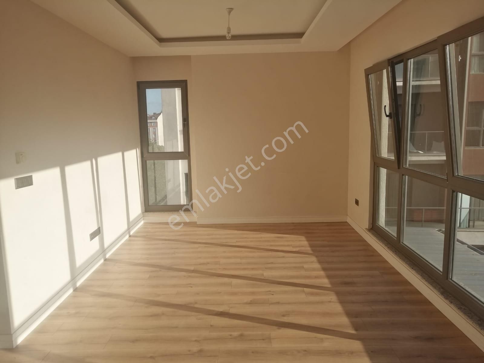 Büyükçekmece Pınartepe Mah. 2+1 86 M2 Site İçi Satılık Daire - Görsel 3