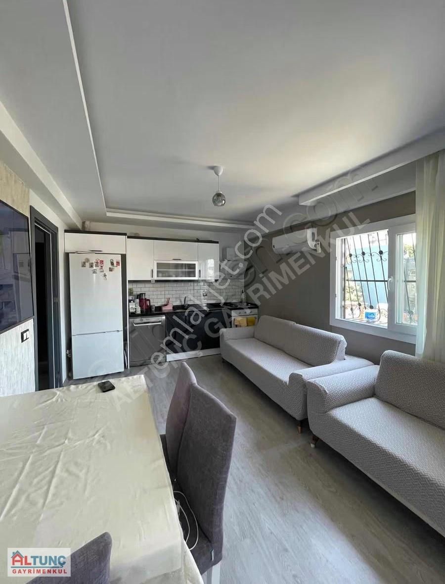 Yeni Valiliğe 10 Dakika Yürüme Mesafesinde Satılık 3+1