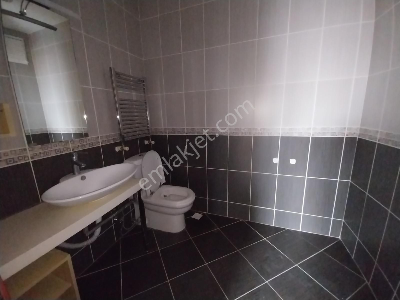 Elalmış Caddesine Üçüncü Binada Site Özellikli Teraslı Fırsat - Görsel 20