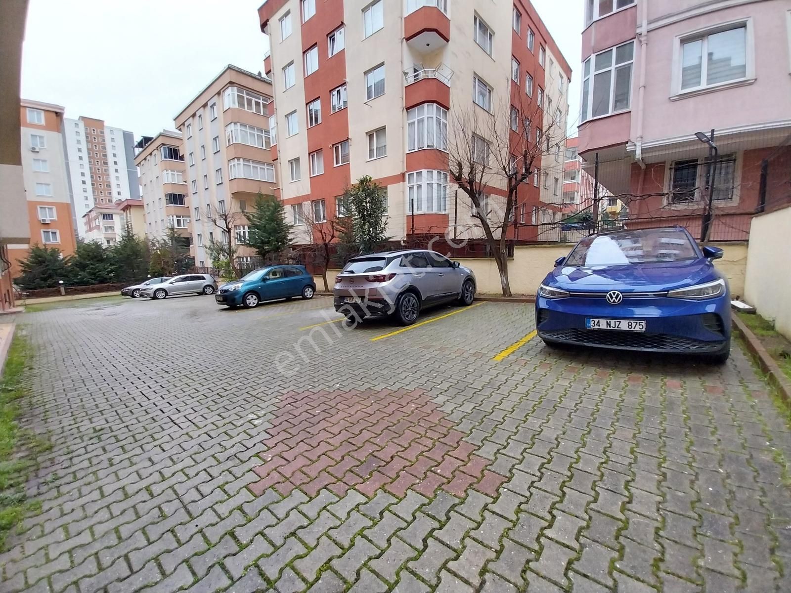 Elalmış Caddesine Üçüncü Binada Site Özellikli Teraslı Fırsat - Görsel 32