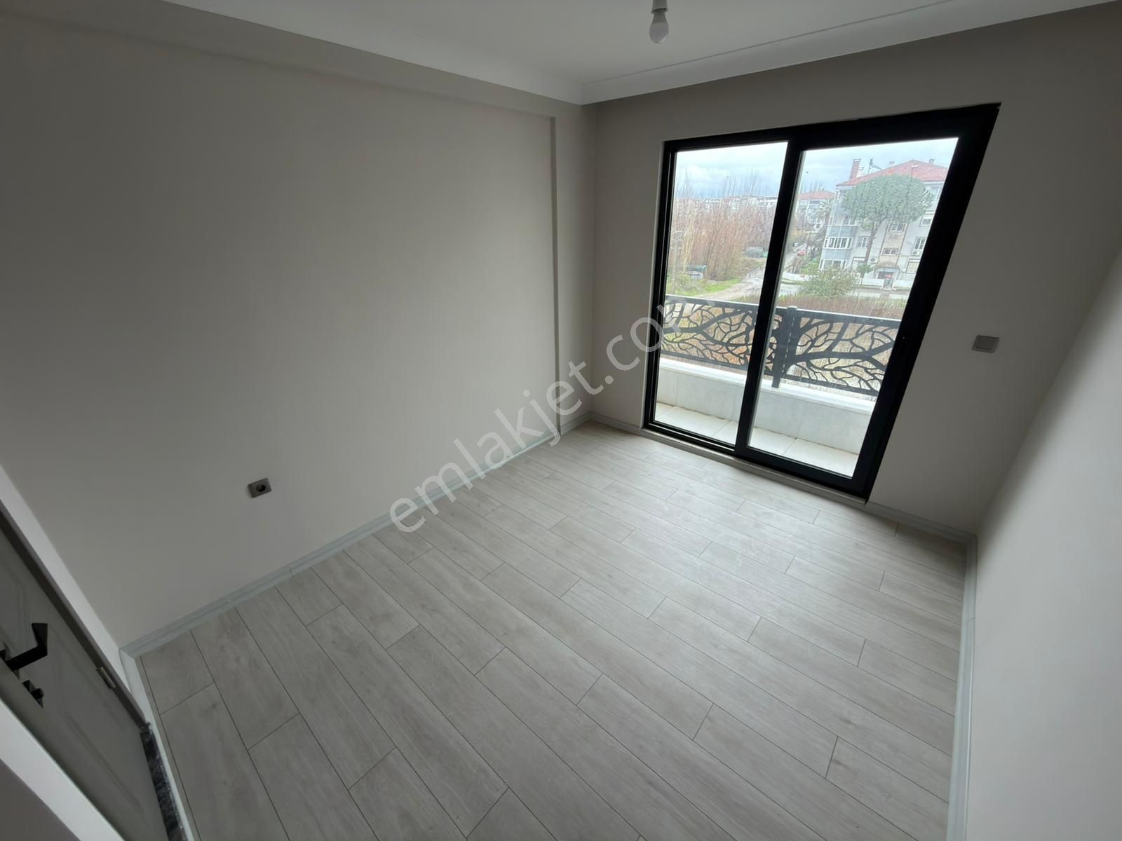 🏡 Referans'tan Altınkum'dan Ayrı Mutfak Ebeveyn Banyolu 2+1 Daire - Görsel 4