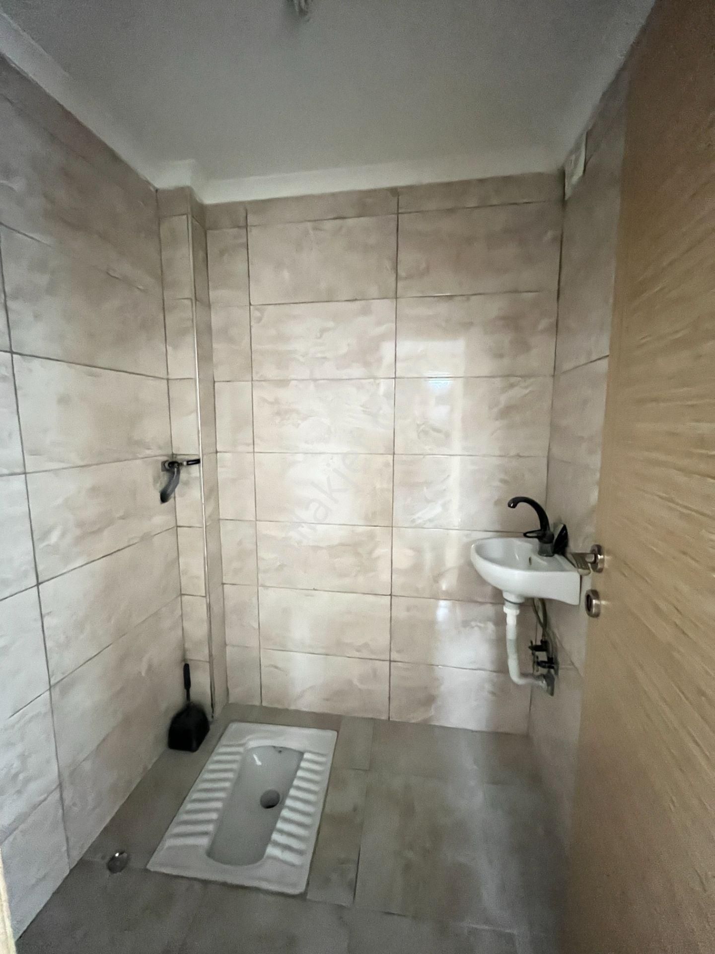 Büyükçekmece Fatih Mah Yeni Binada Lüks Manzaralı Temiz 3+1 Kiralık Daire - Görsel 22