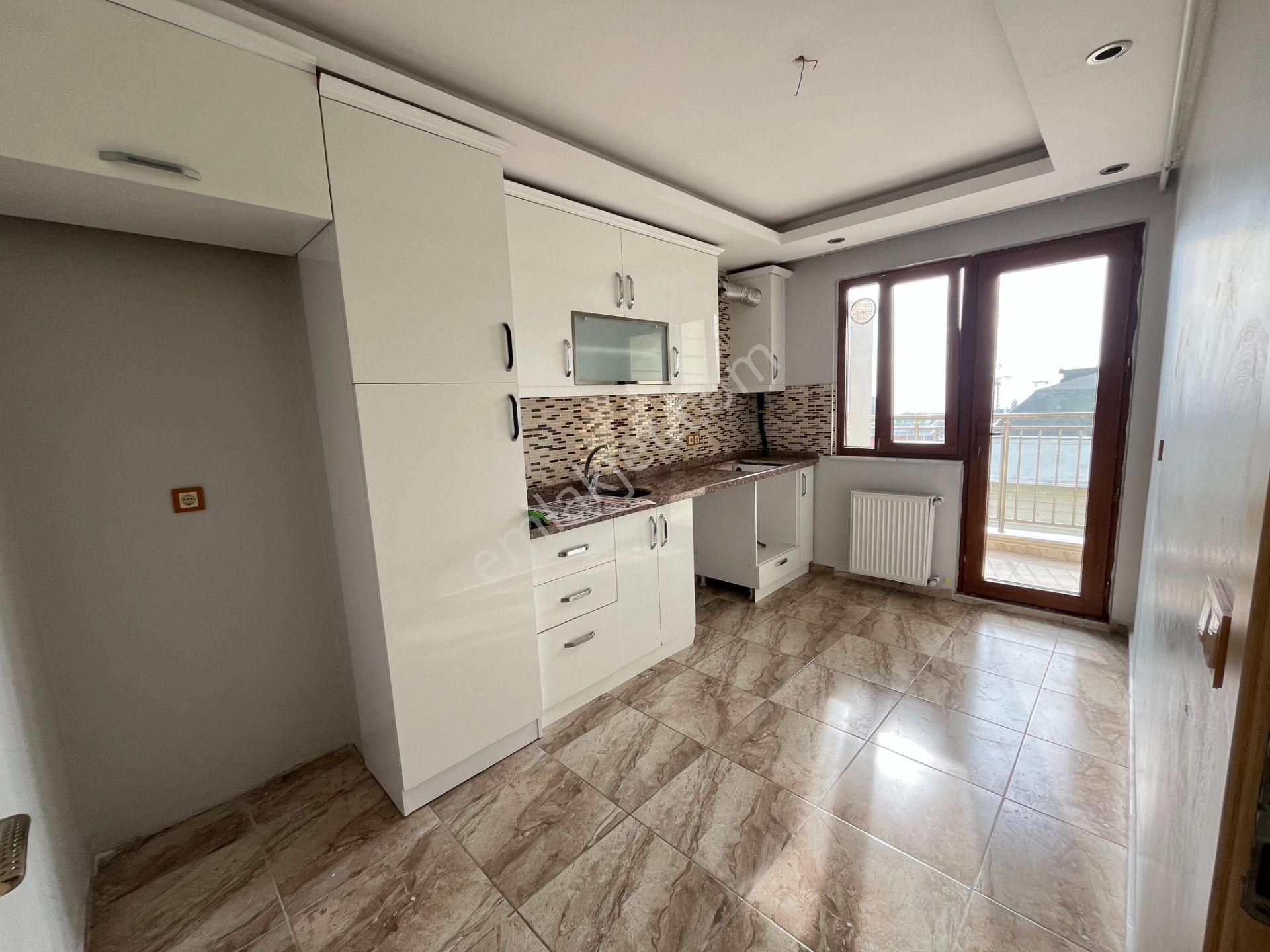 Büyükçekmece Fatih Mah Yeni Binada Lüks Manzaralı Temiz 3+1 Kiralık Daire - Görsel 9