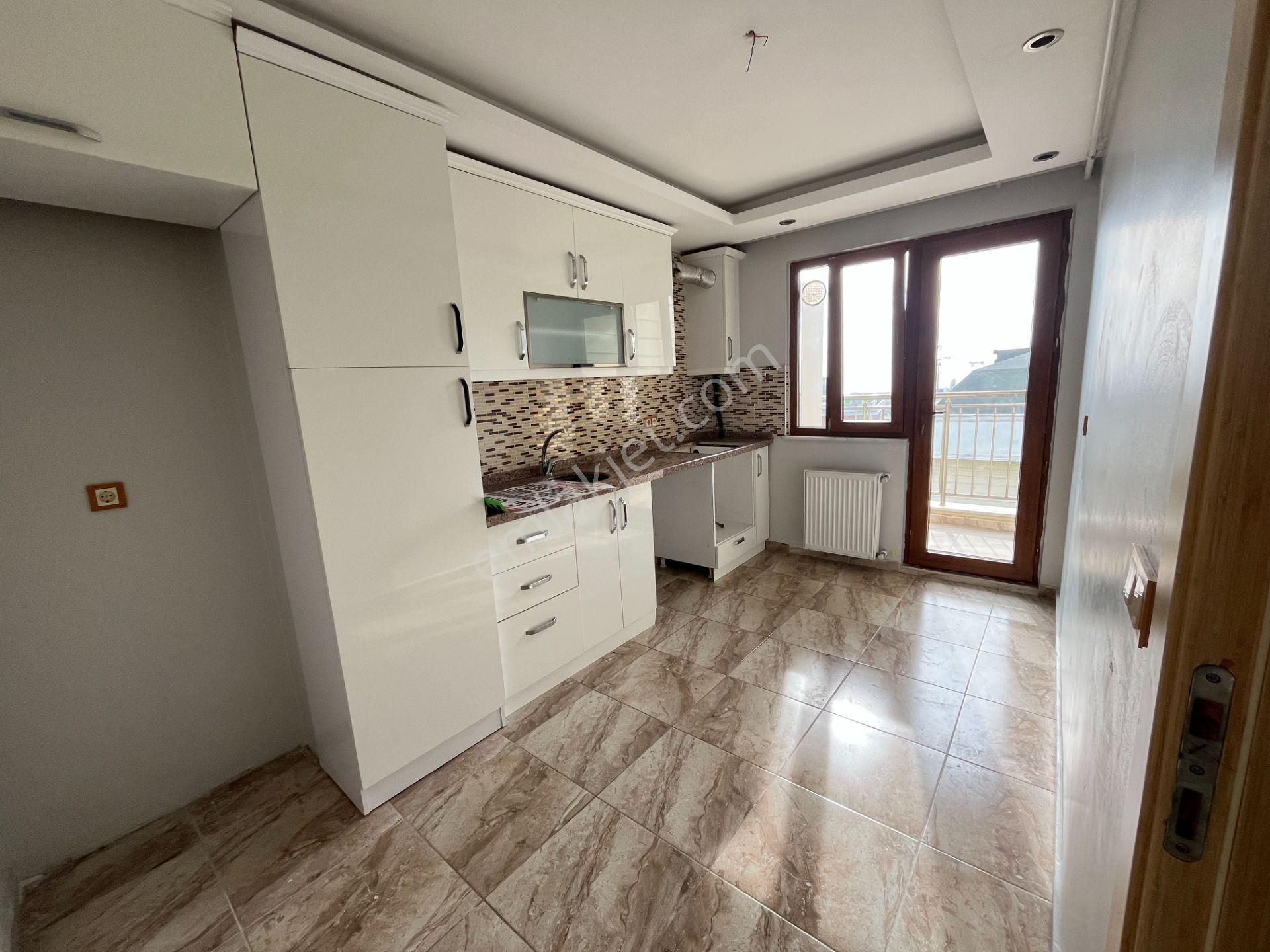 Büyükçekmece Fatih Mah Yeni Binada Lüks Manzaralı Temiz 3+1 Kiralık Daire - Görsel 8