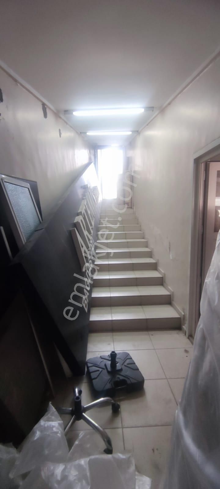 Mertcan Dan Soğanlık Metroya Yürüme 100m2 Fırsat Kiralık Dükkan - Görsel 8