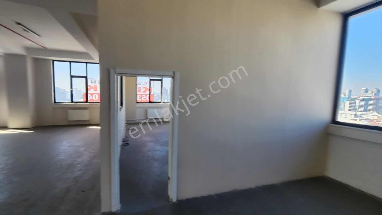 Sulyapıdan 700 M2 İş Yeri Ofise Uygun Plaza Katı - Görsel 13